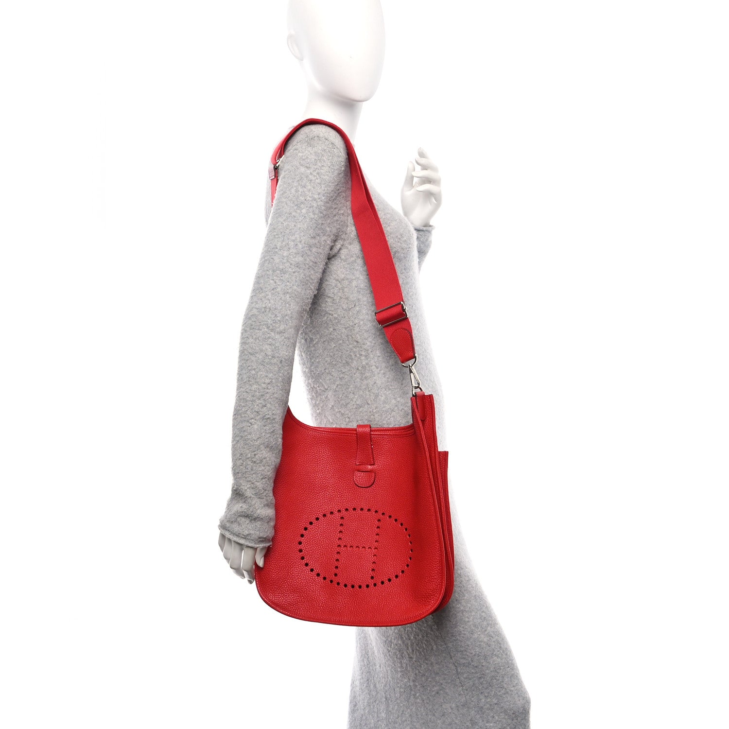 Taurillon Clemence Evelyne III GM Rouge Casaque