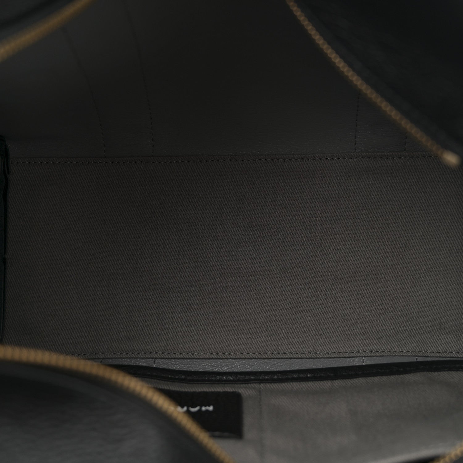 Grained Calfskin Medium The Tote Bag Black