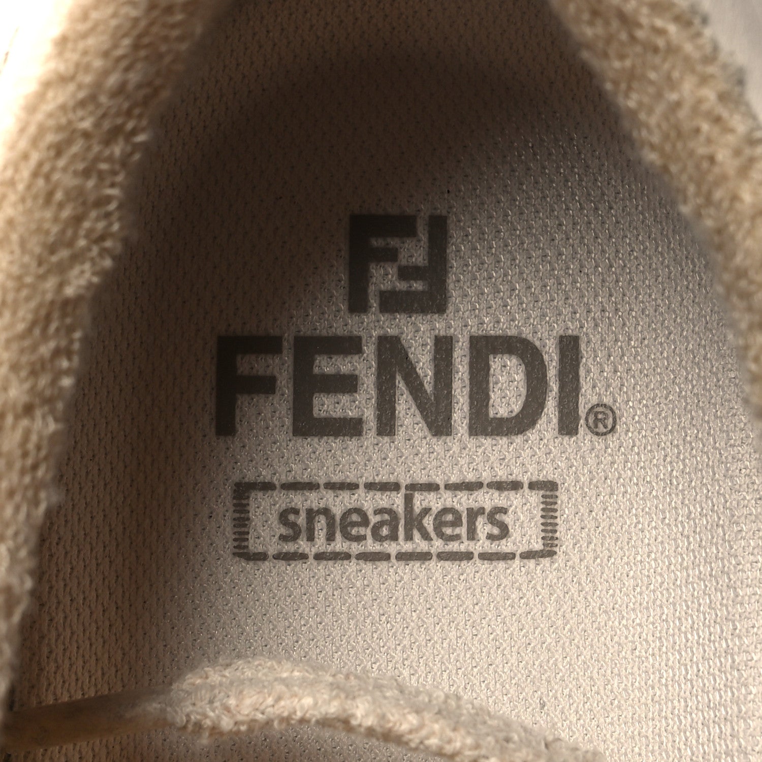 Grained Calfskin Mens Fendi Match Low Top Sneakers 7 White Burgundy Amber