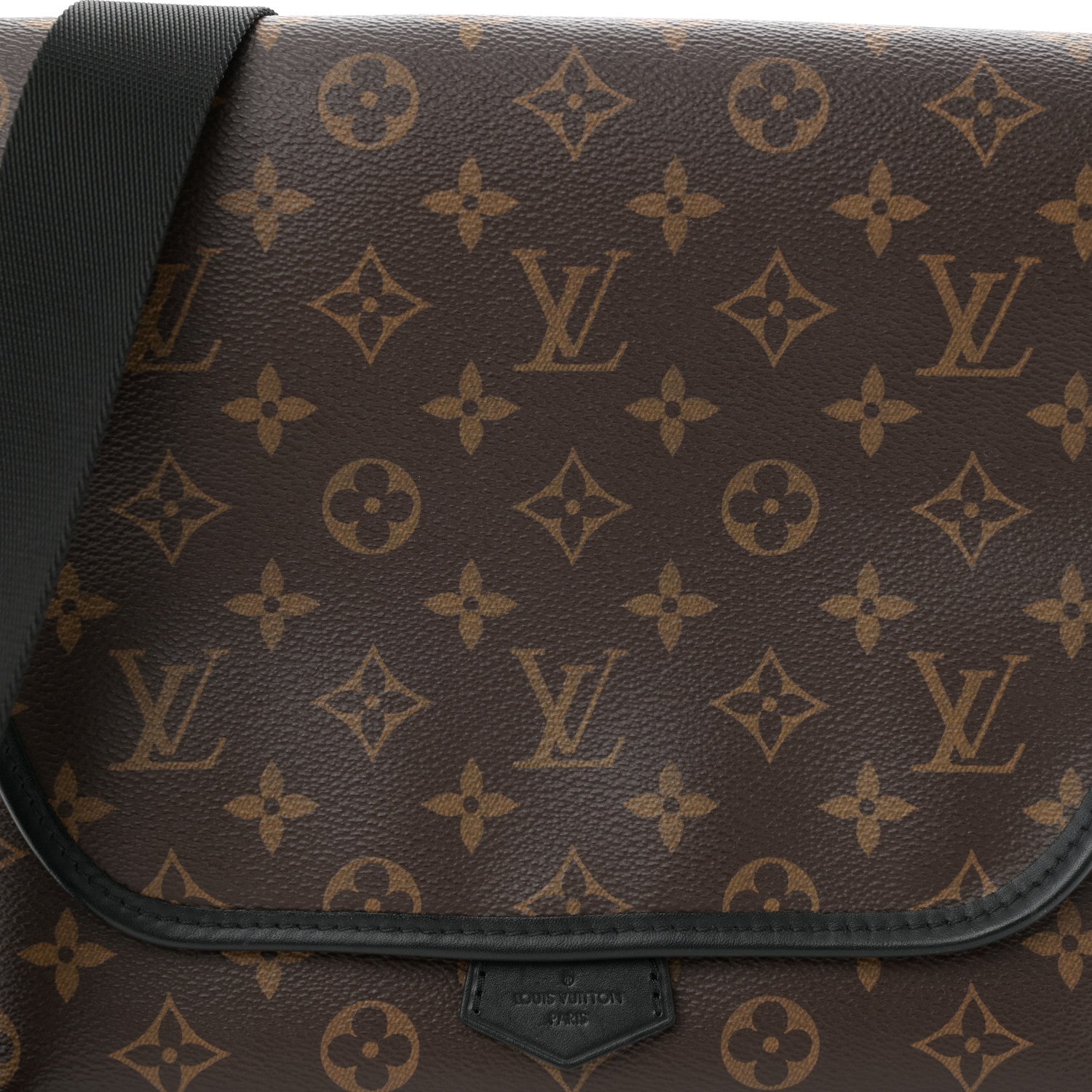 Monogram Macassar Magnetic Messenger