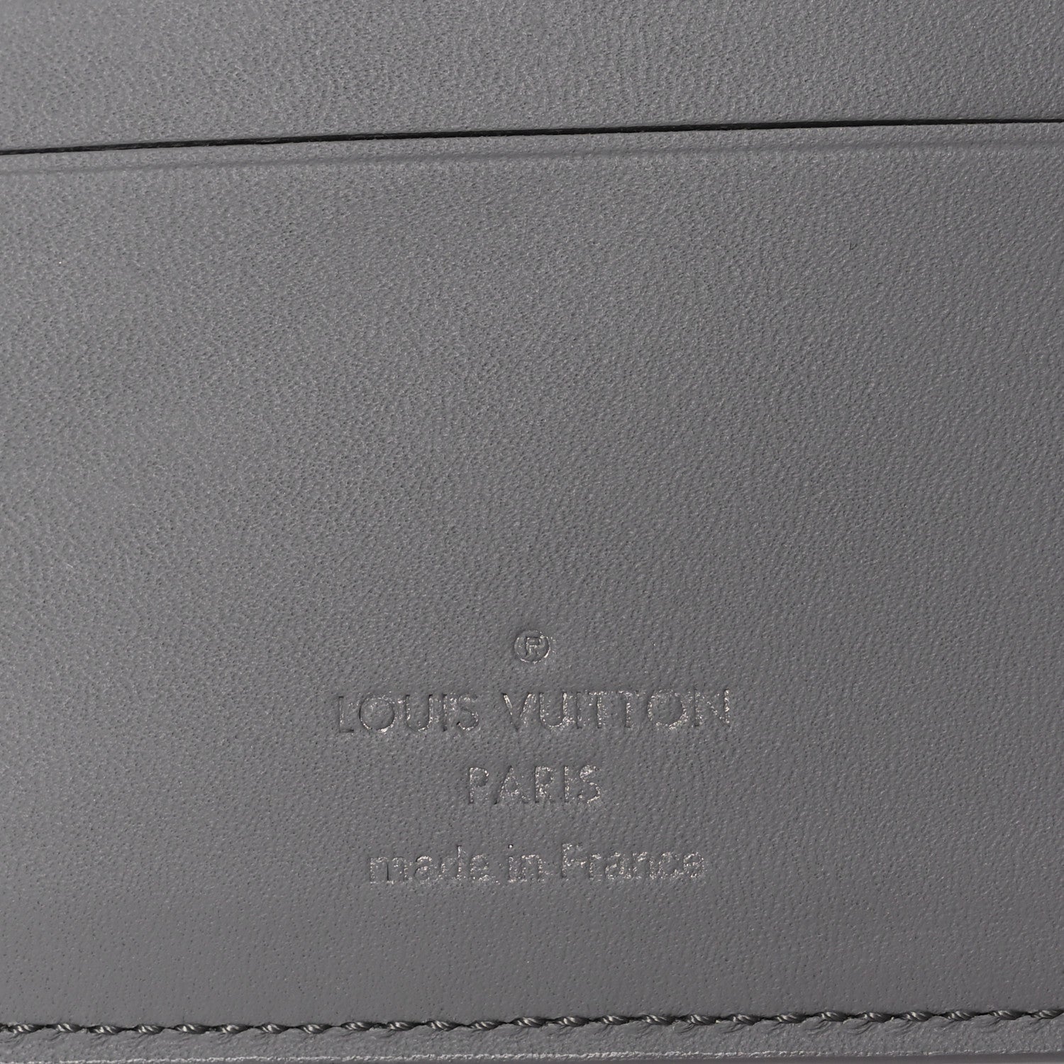 Grained Calfskin Aerogram Multiple Wallet Gris