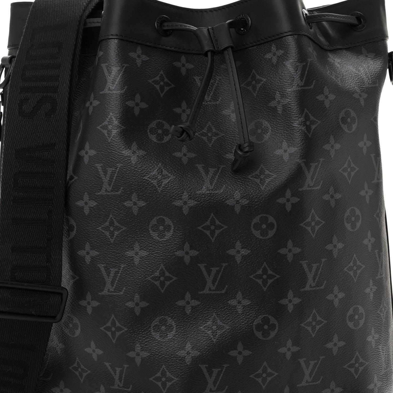 Monogram Eclipse Maxi Noe Sling