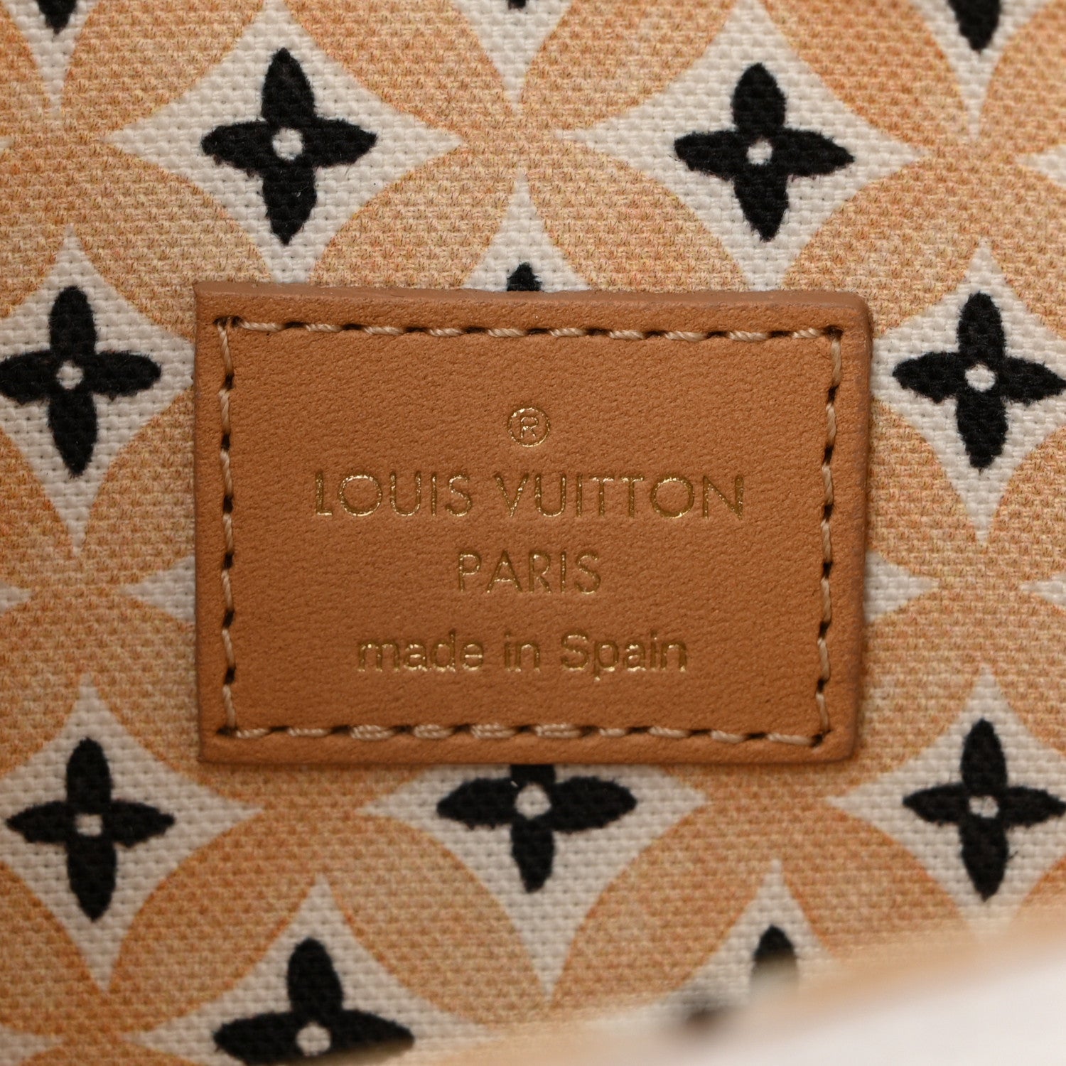 Monogram Giant By The Pool 2.0 Felicie Pochette Chain Wallet Beige