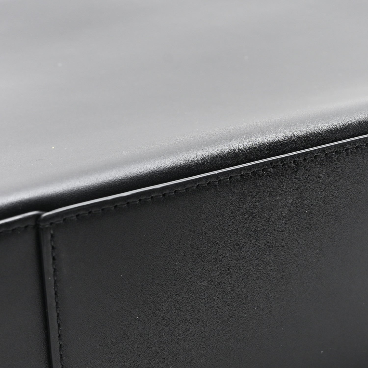 Calfskin Medium Gancio Hobo Black