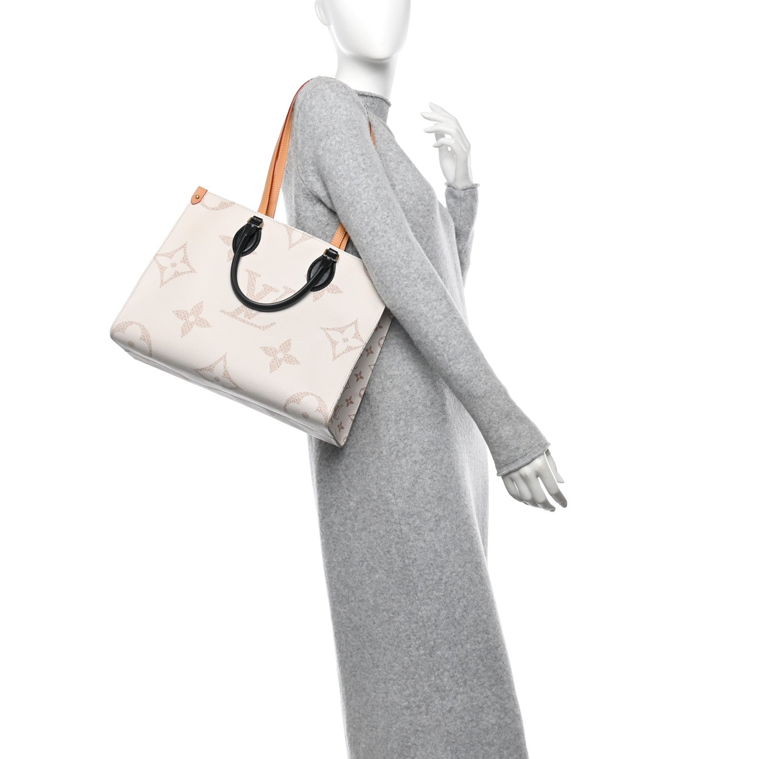 Monogram Dune Giant Onthego MM