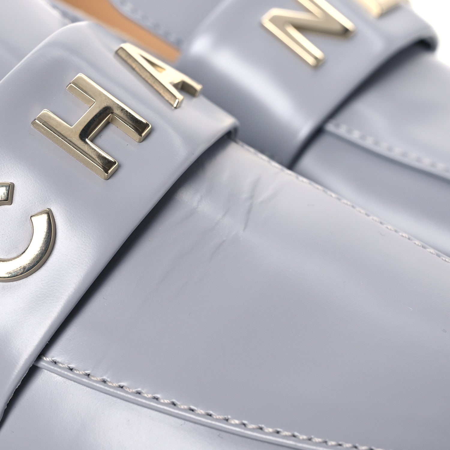 Shiny Calfskin Logo Loafers 37 Light Grey