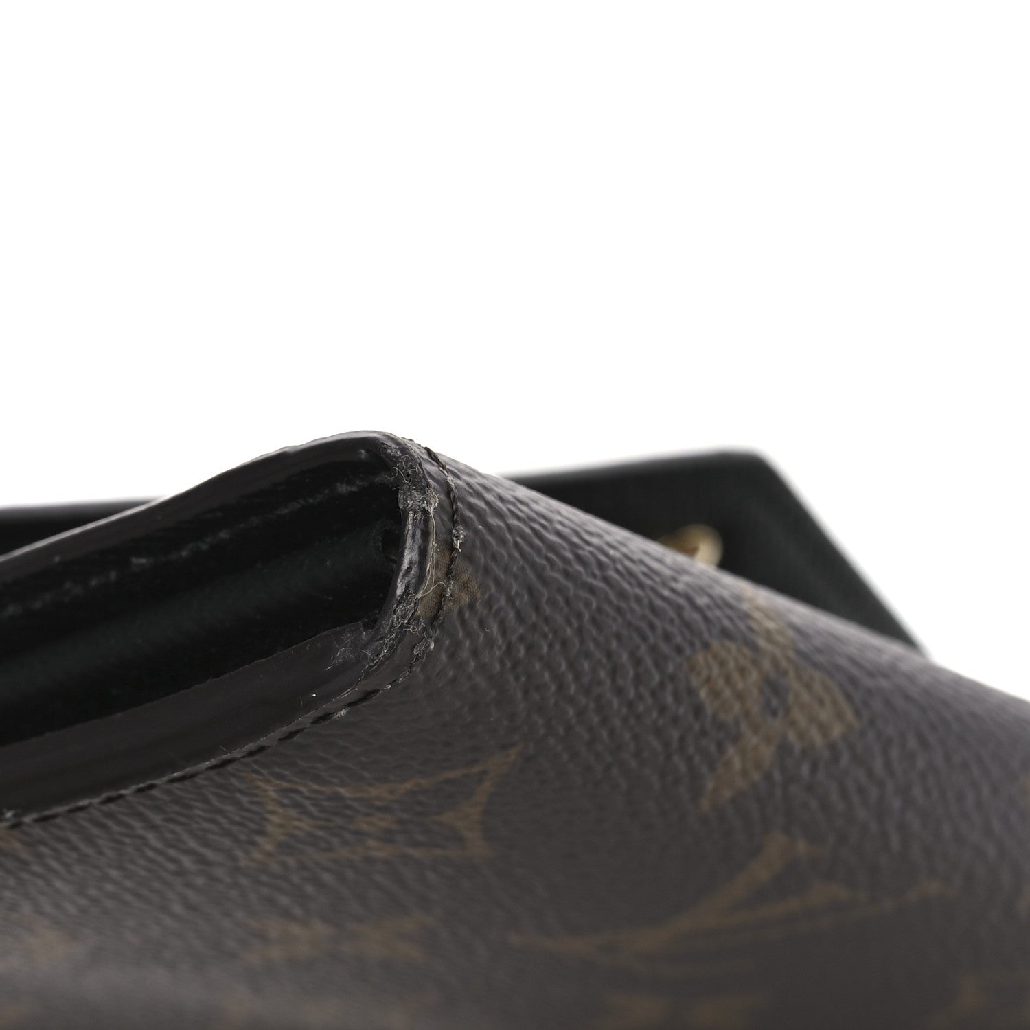 Reverse Monogram Giant Sarah Wallet