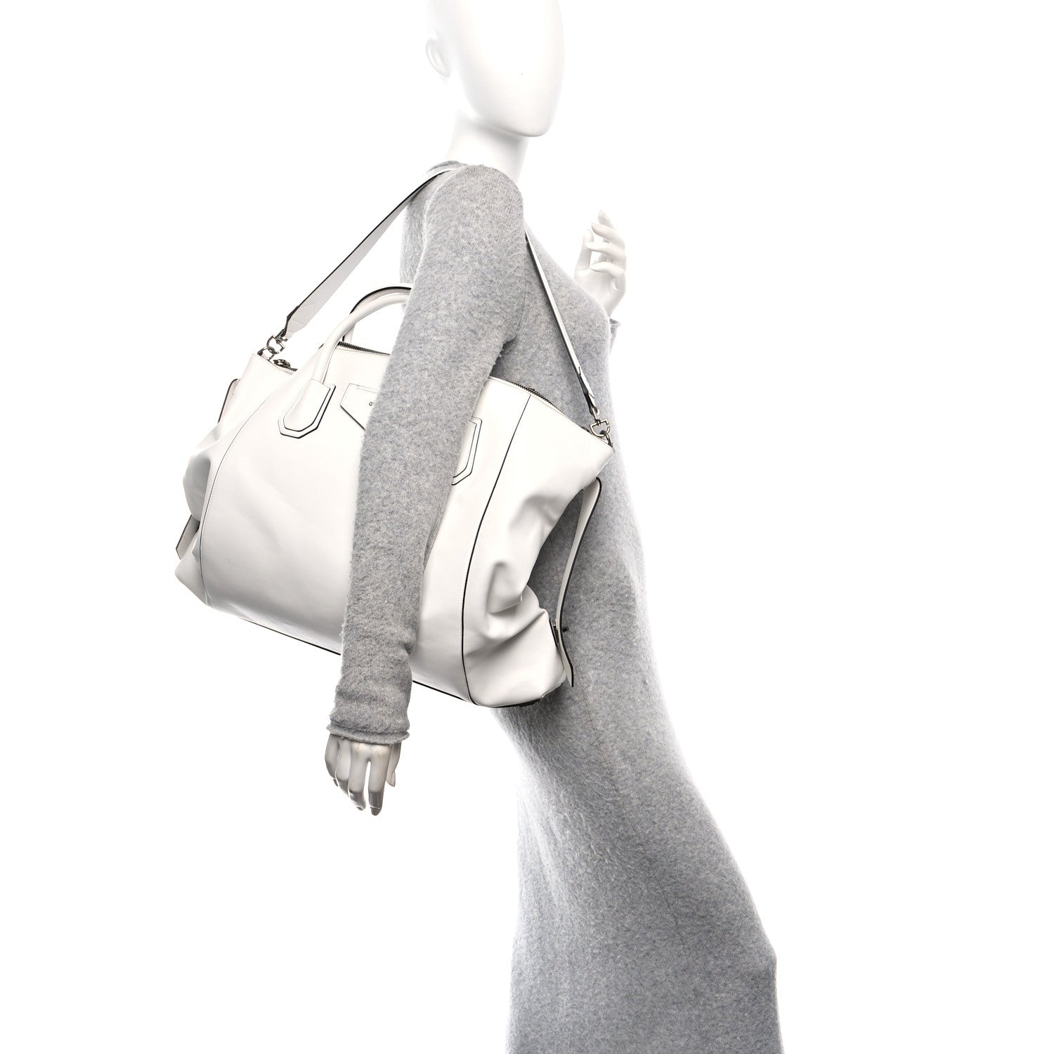 Smooth Calfskin Large Soft Antigona White