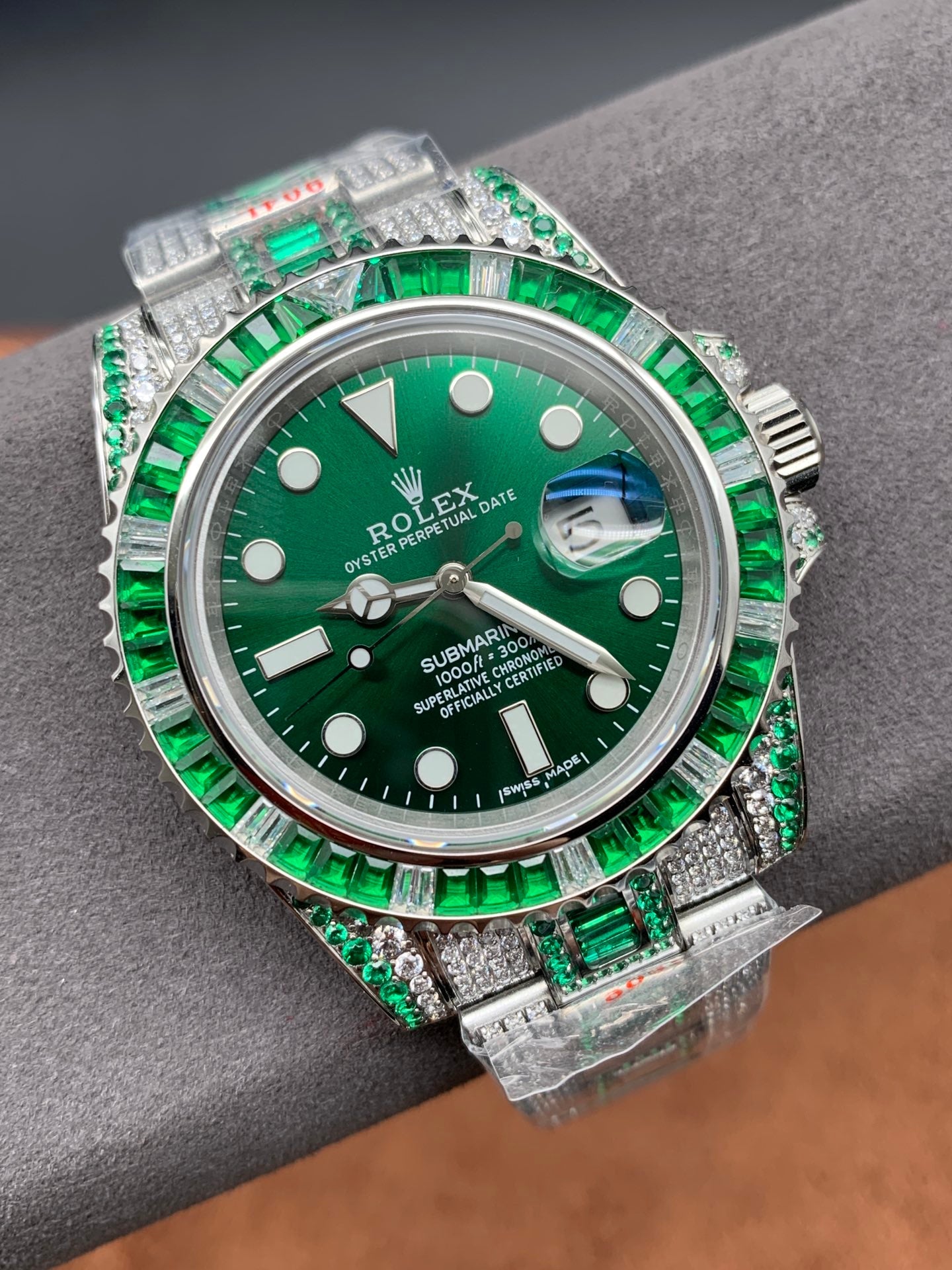 Rolex Submariner with Green Emerald and Diamond Bezel/Case/Bracelet