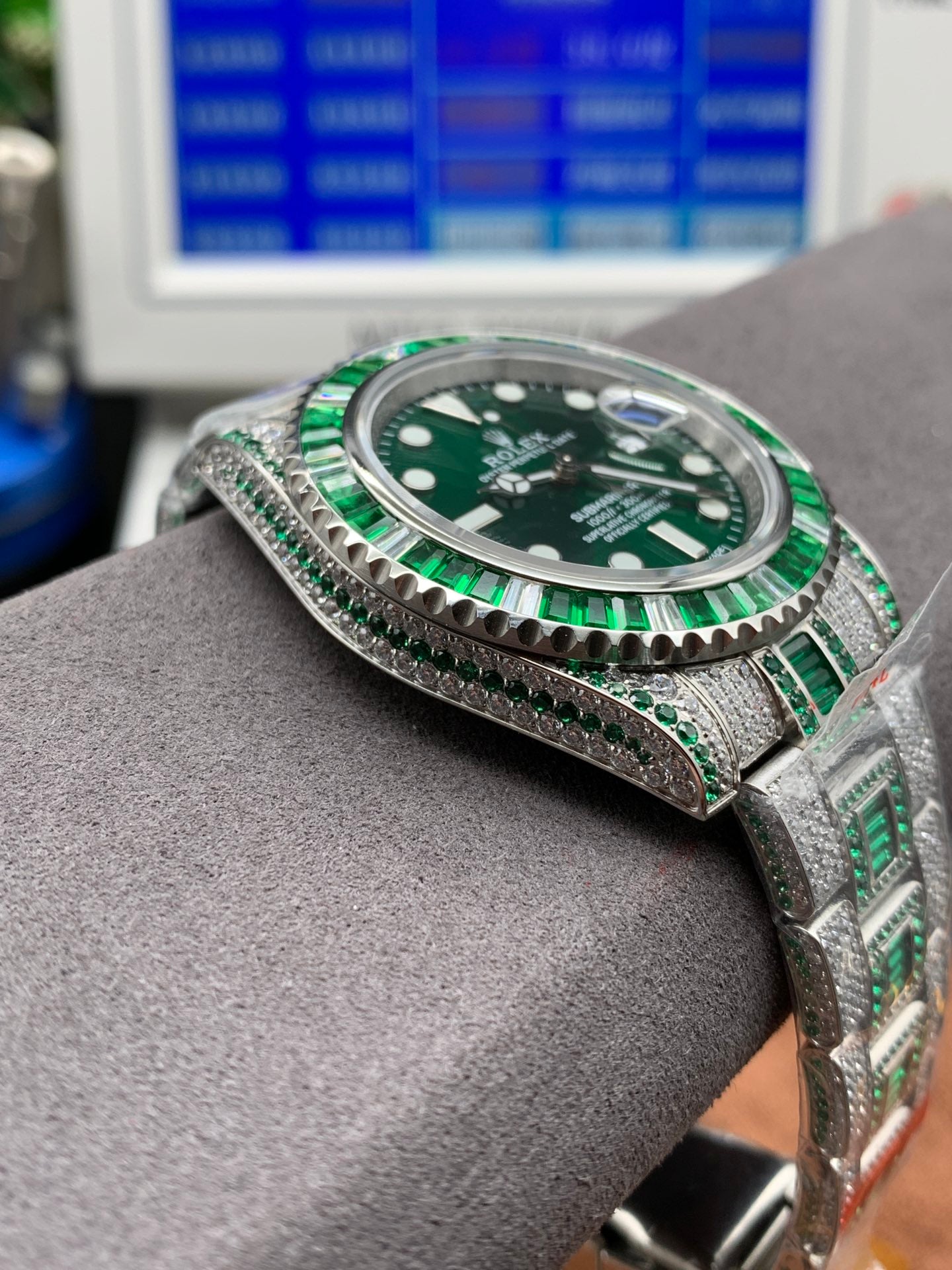 Rolex Submariner with Green Emerald and Diamond Bezel/Case/Bracelet