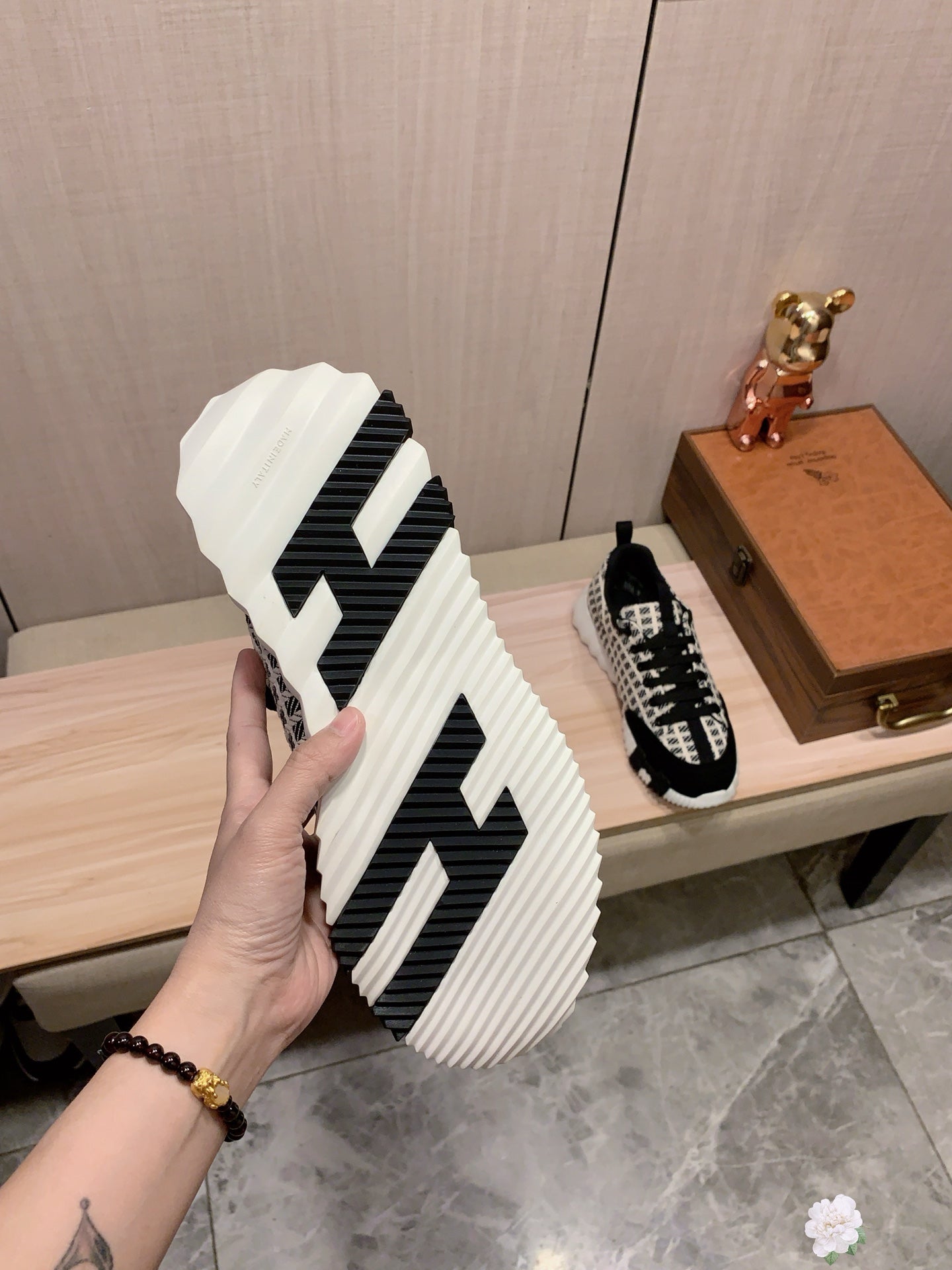 HM Men's Sneaker Sheepskin 605898