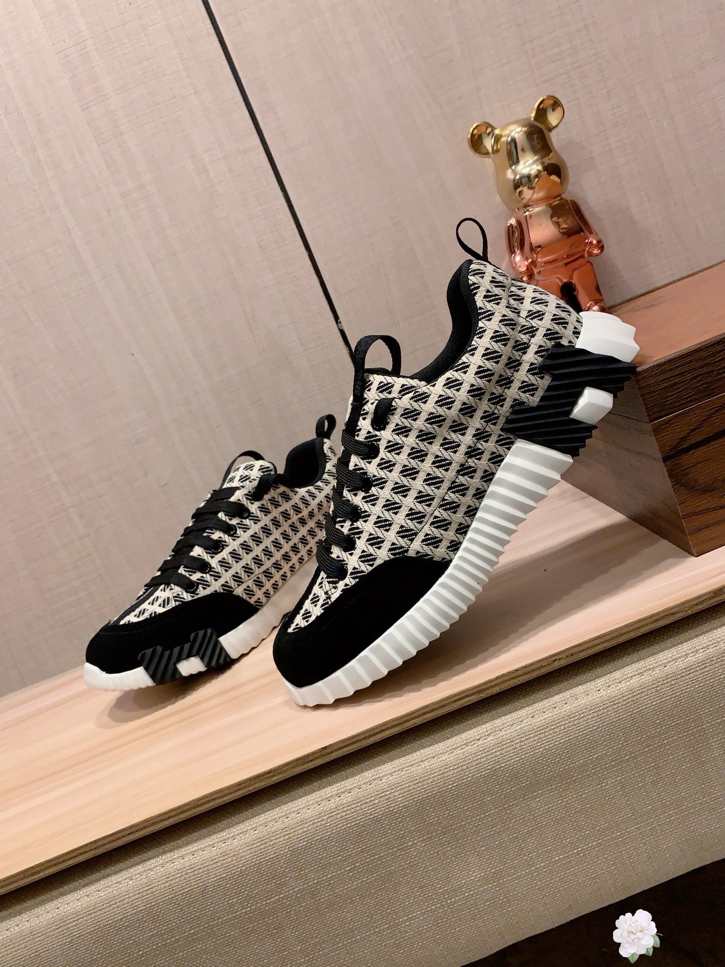 HM Men's Sneaker Sheepskin 605898