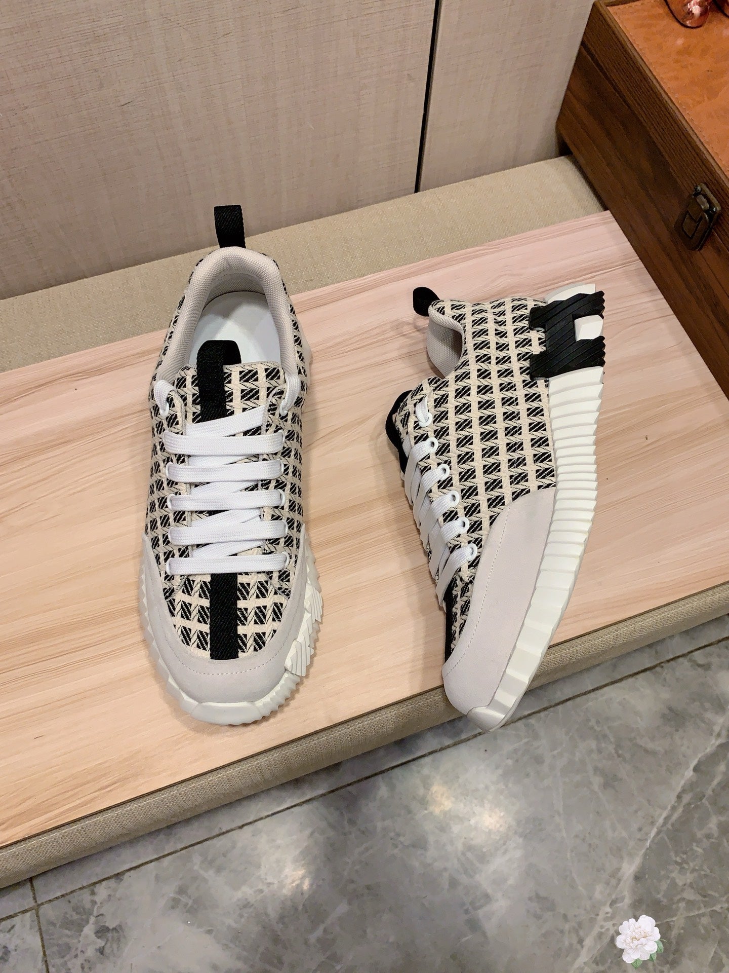 HM Men's Sneaker Sheepskin 605898