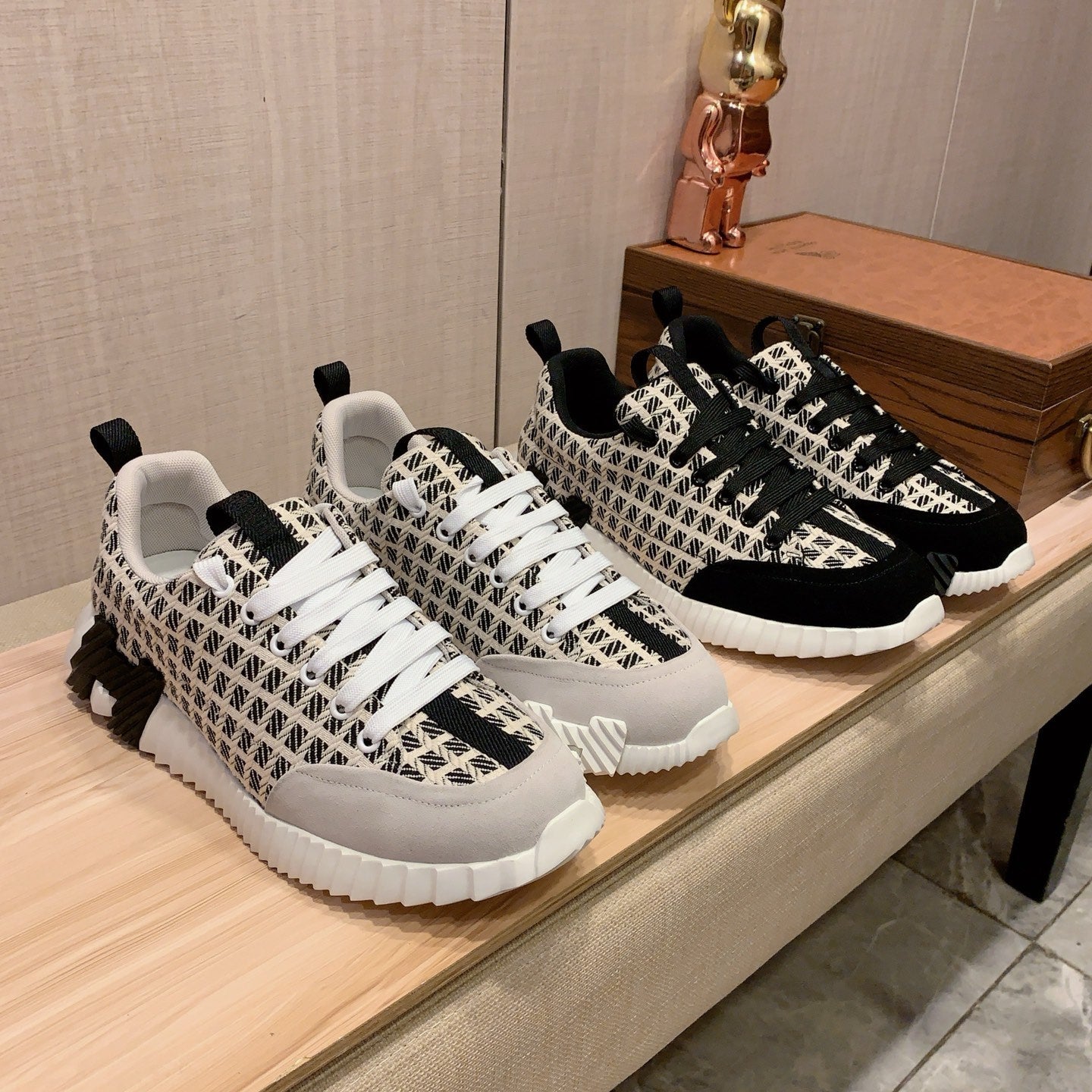 HM Men's Sneaker Sheepskin 605898