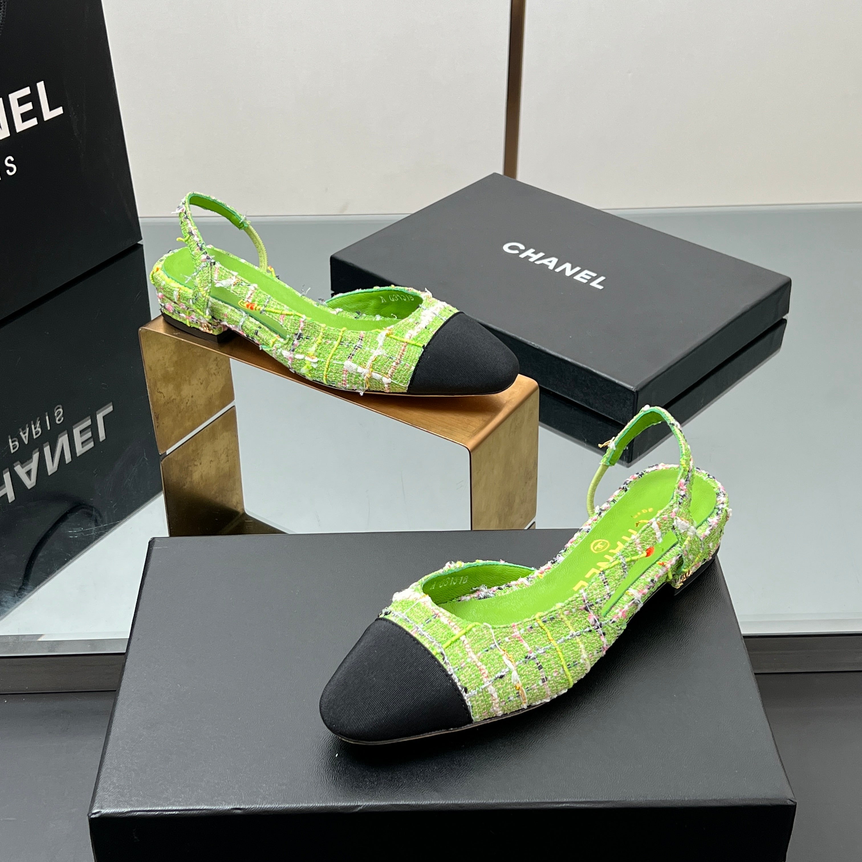 CC Slingback Tweed Green Sheepskin 362815