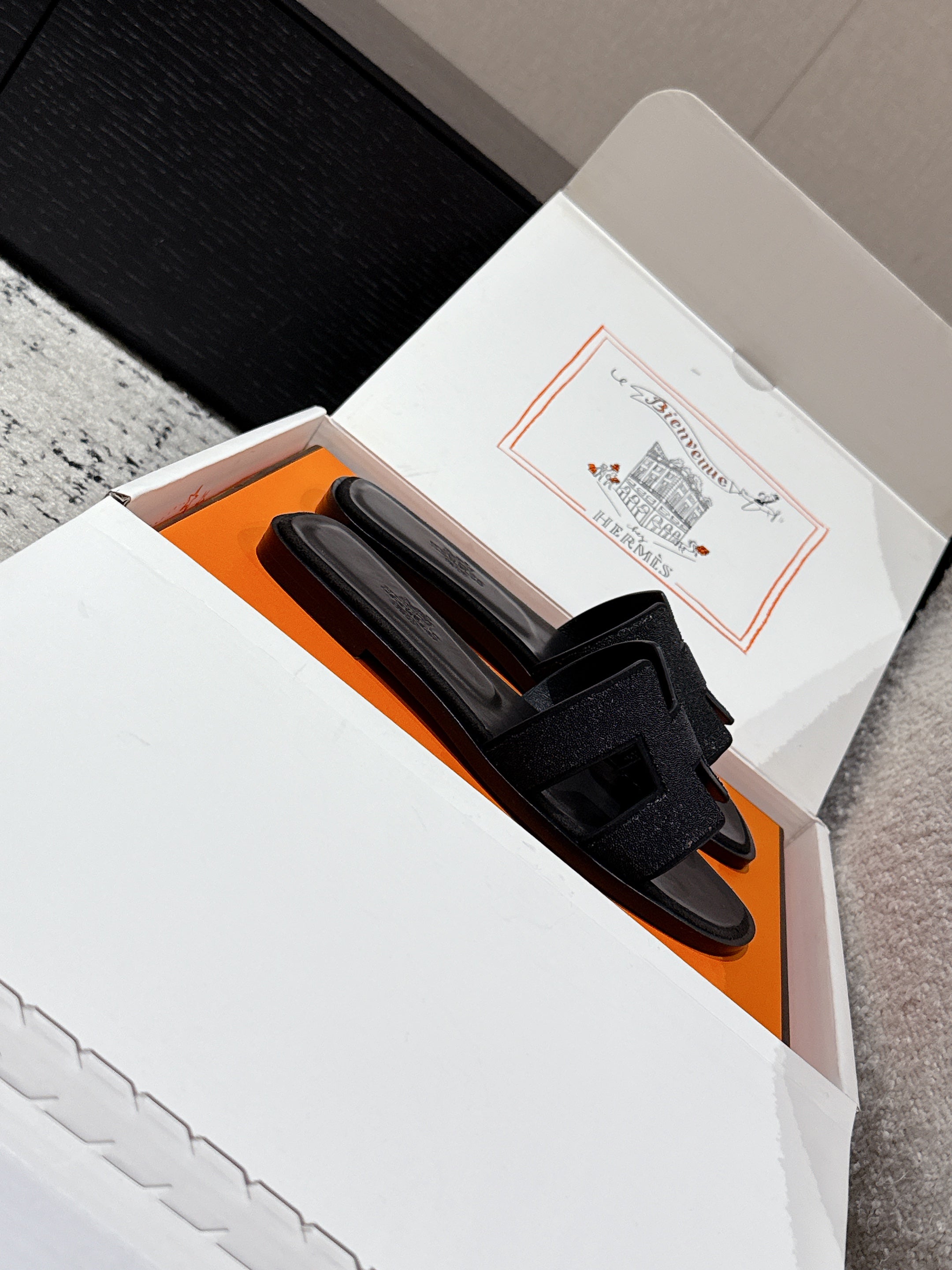 HM 25 Oran Glitter Sandal All Black Calfskin