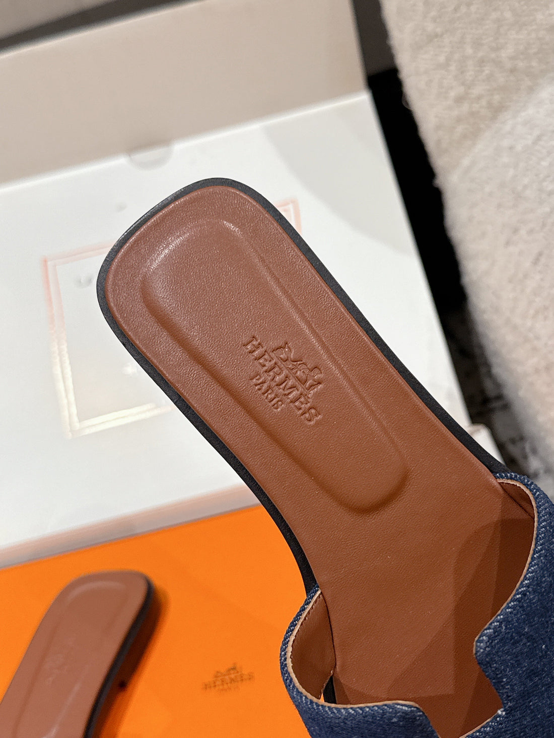 HM 25 Oran Sandal Brown Calfskin Dark Blue Denim