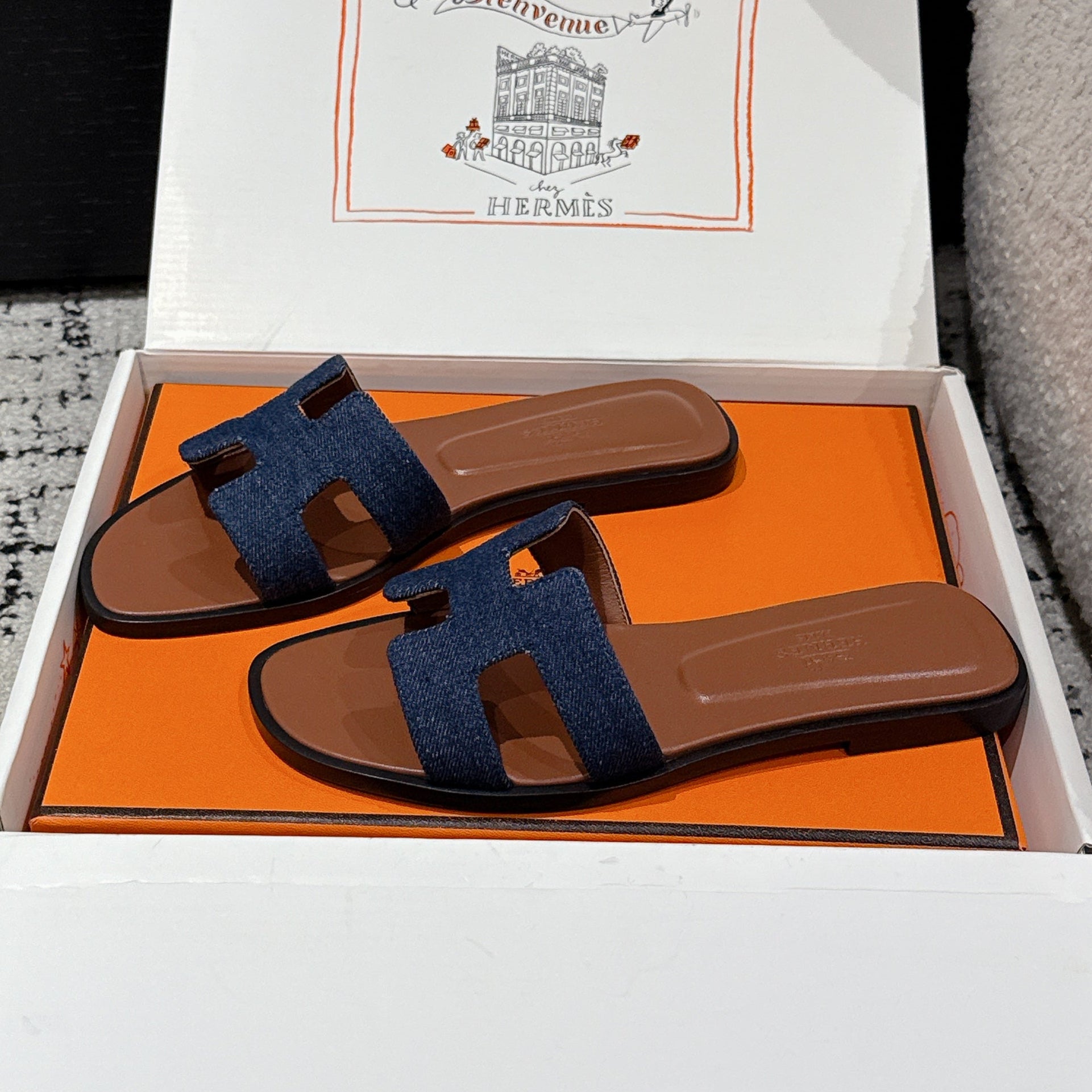 HM 25 Oran Sandal Brown Calfskin Dark Blue Denim