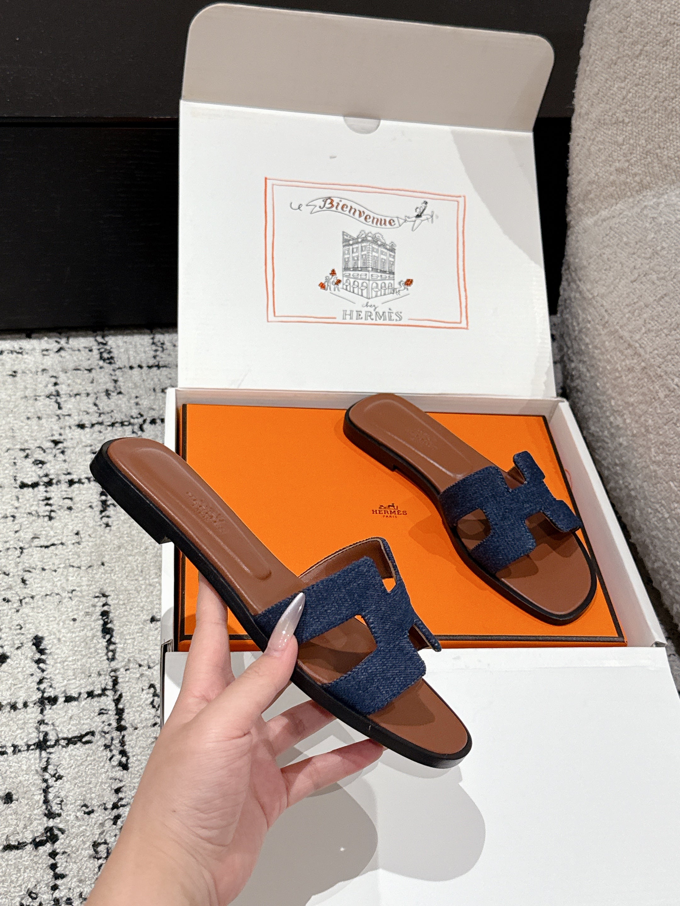 HM 25 Oran Sandal Brown Calfskin Dark Blue Denim