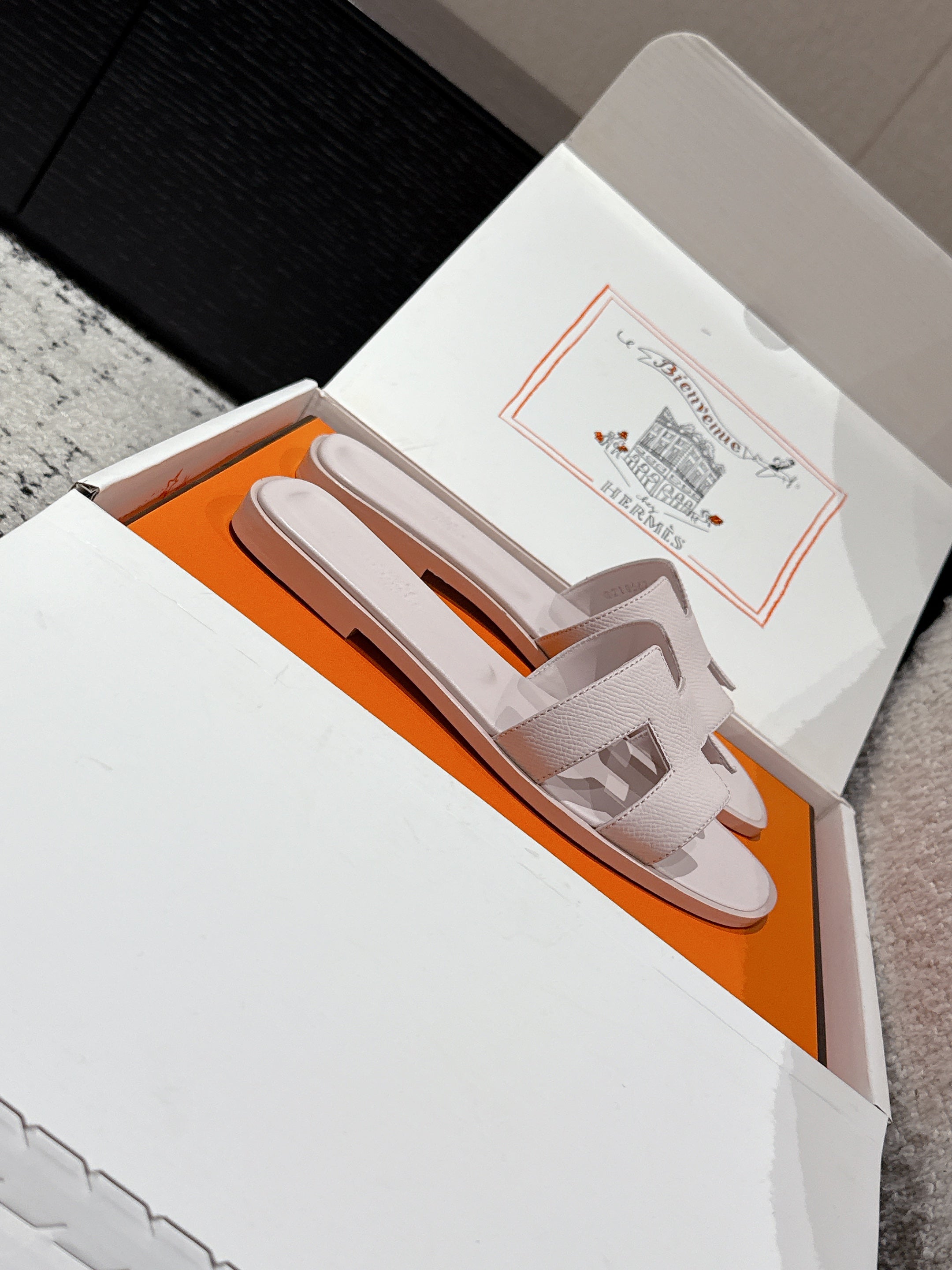 HM 25 Oran Sandal Power Pink Epsom