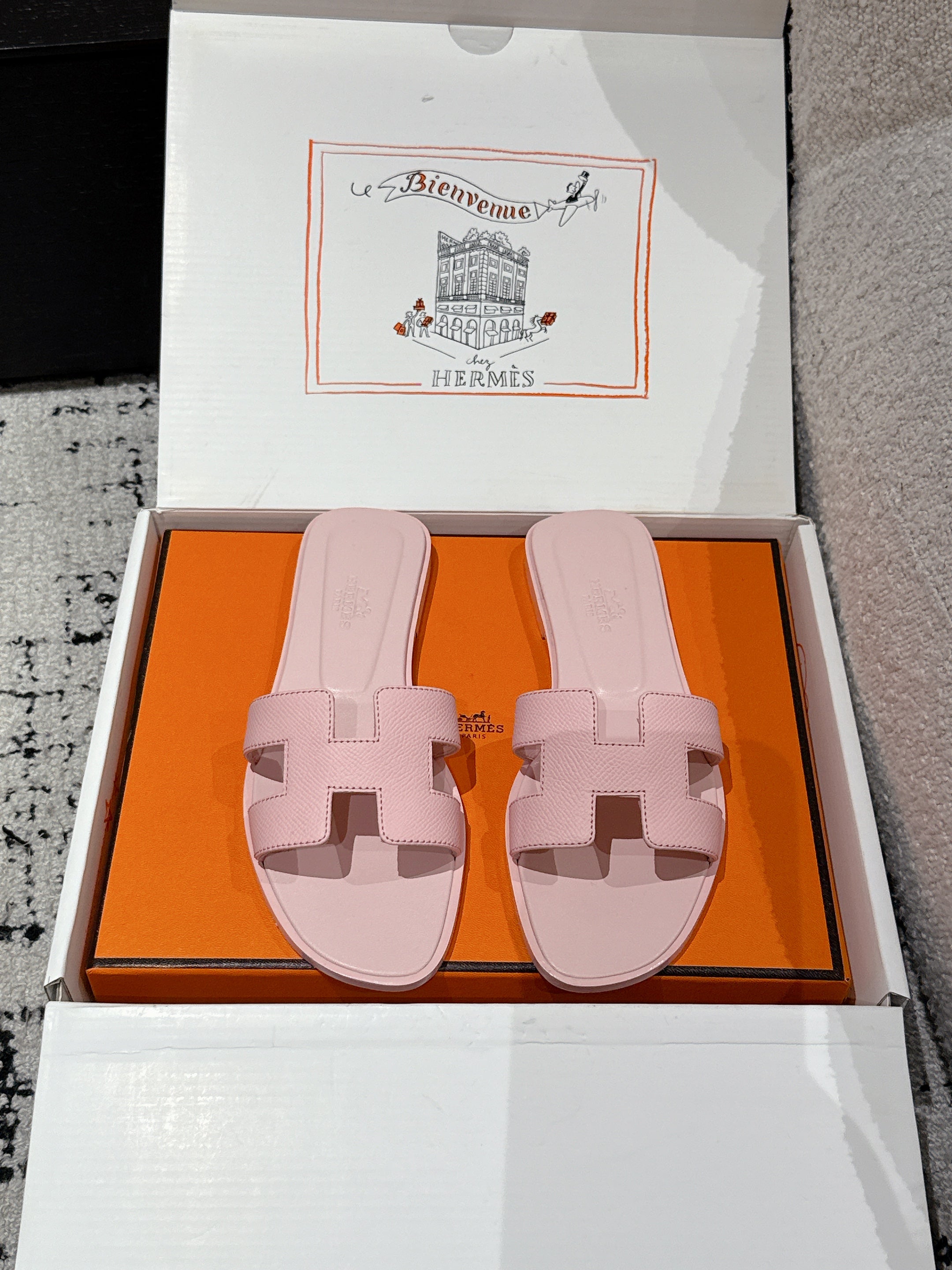 HM 25 Oran Sandal Light Pink Epsom