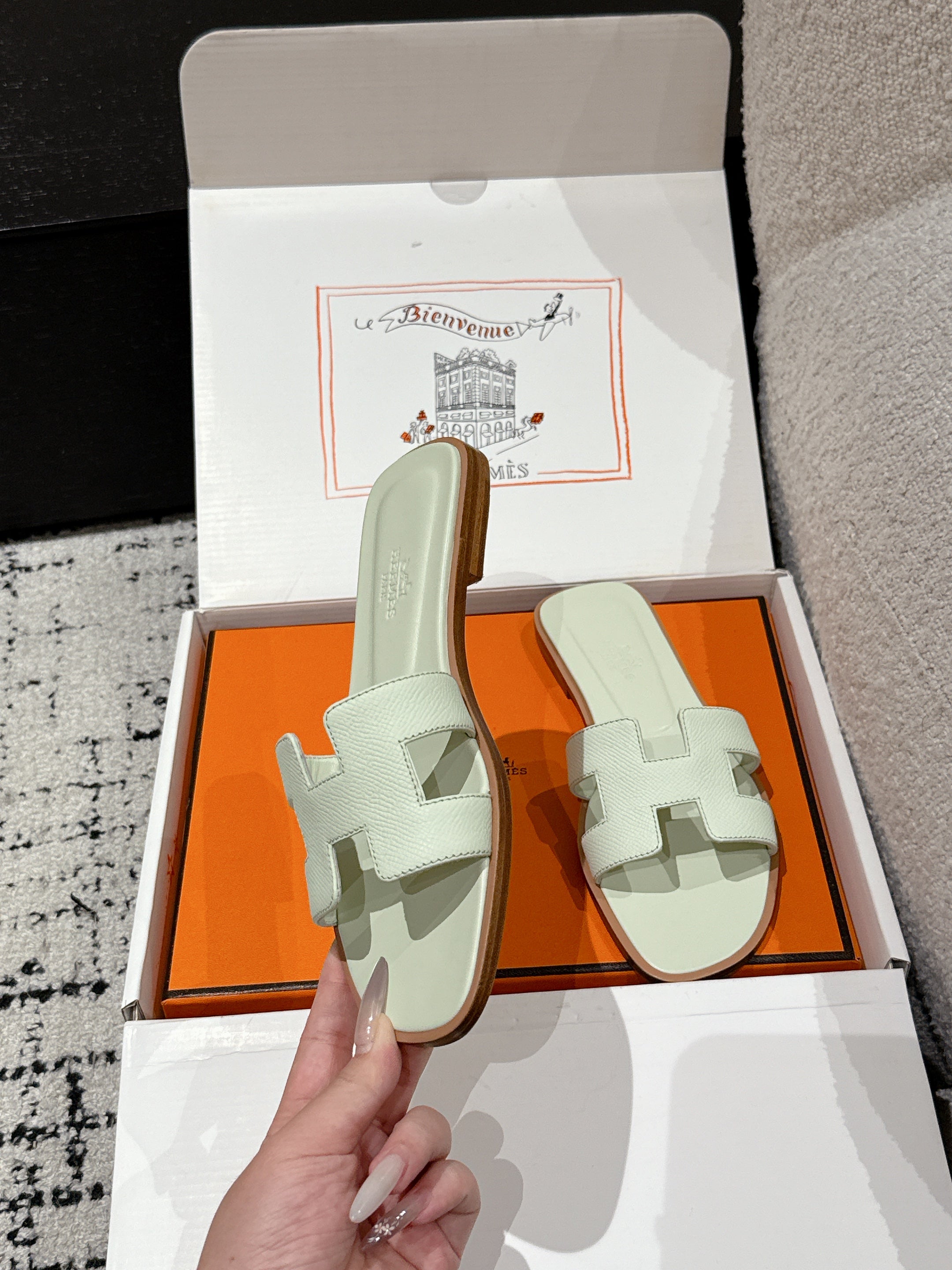 HM 25 Oran Sandal Vert Jade Epsom