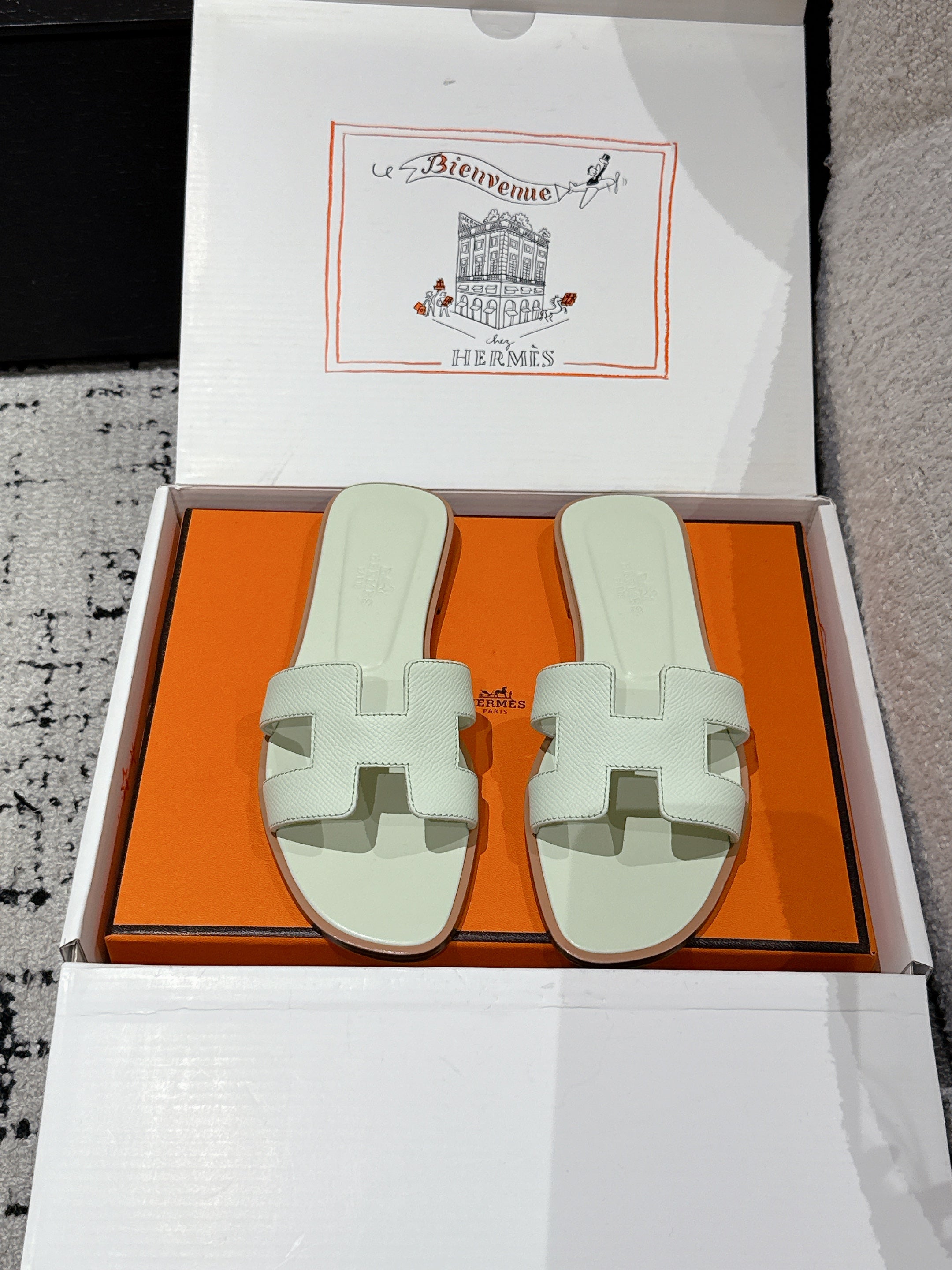 HM 25 Oran Sandal Vert Jade Epsom