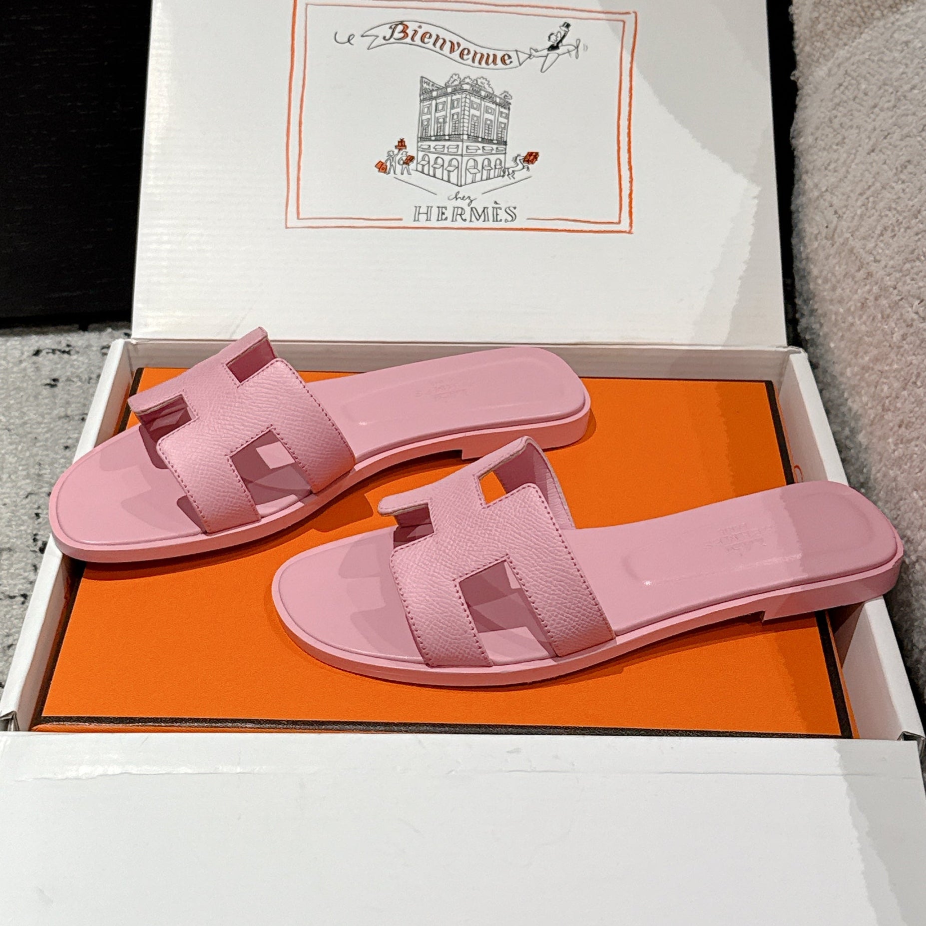 HM 25 Oran Sandal Pink Epsom