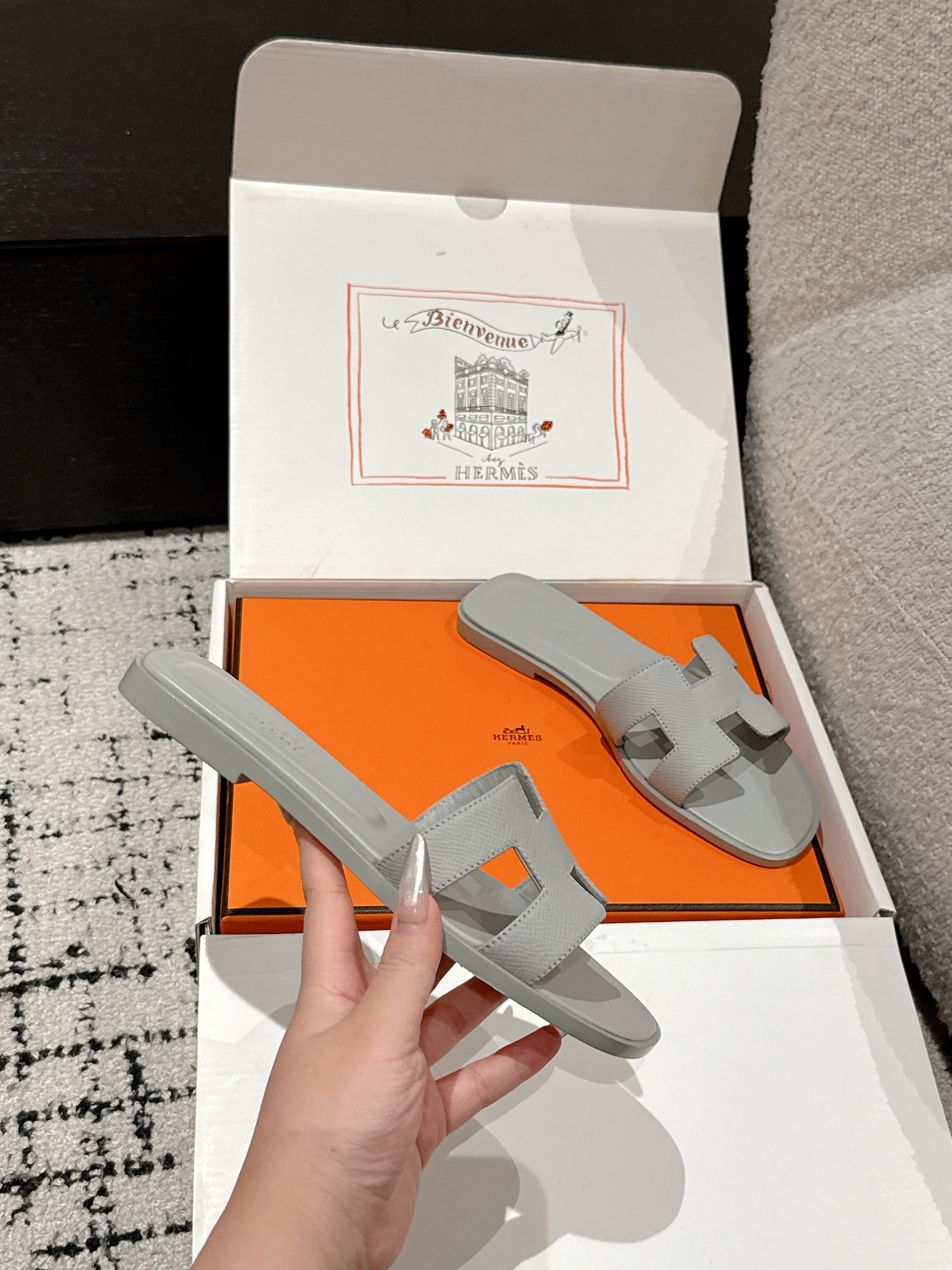 HM 25 Oran Sandal Grey Epsom