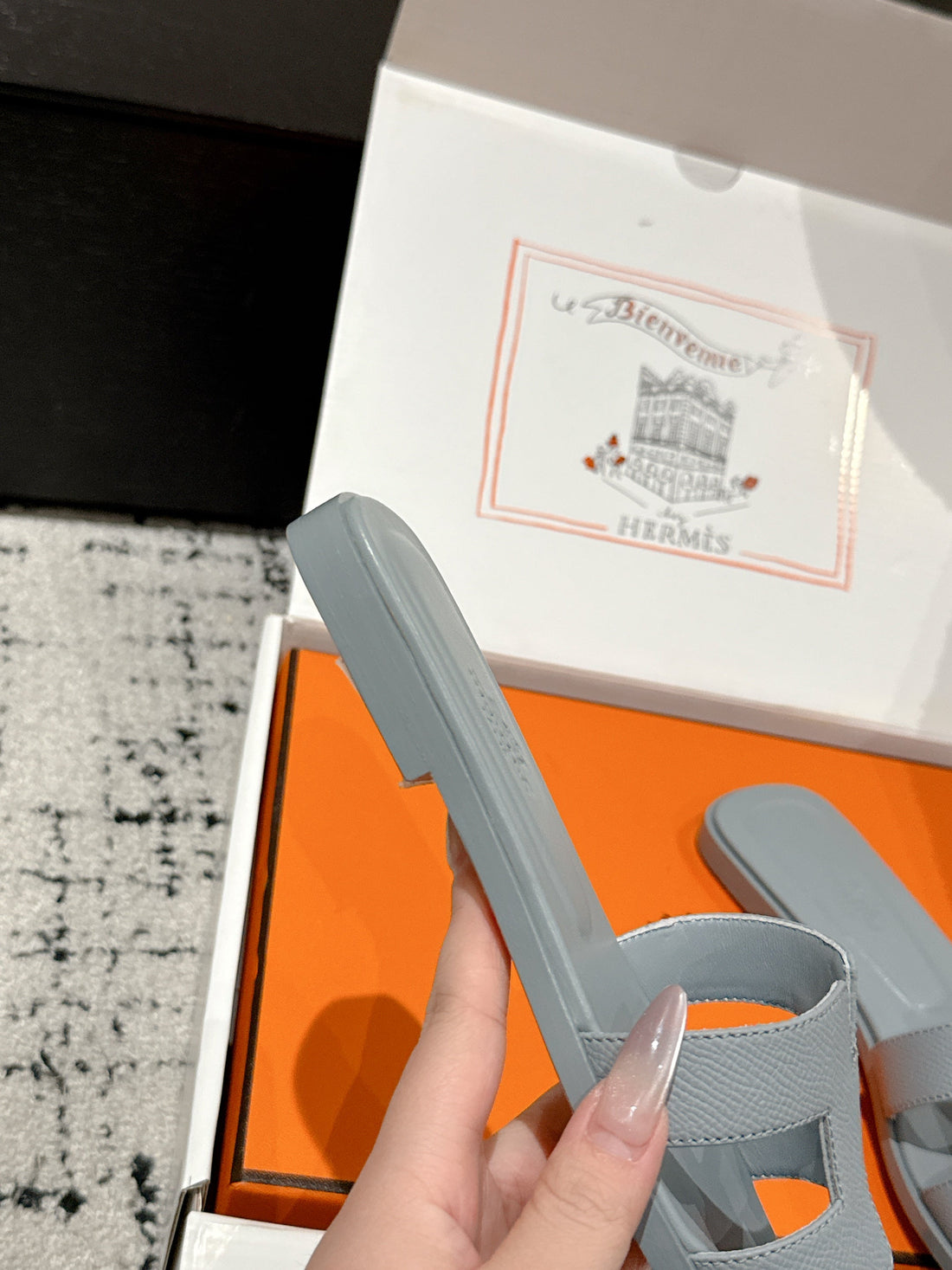 HM 25 Oran Sandal Dark Grey Epsom