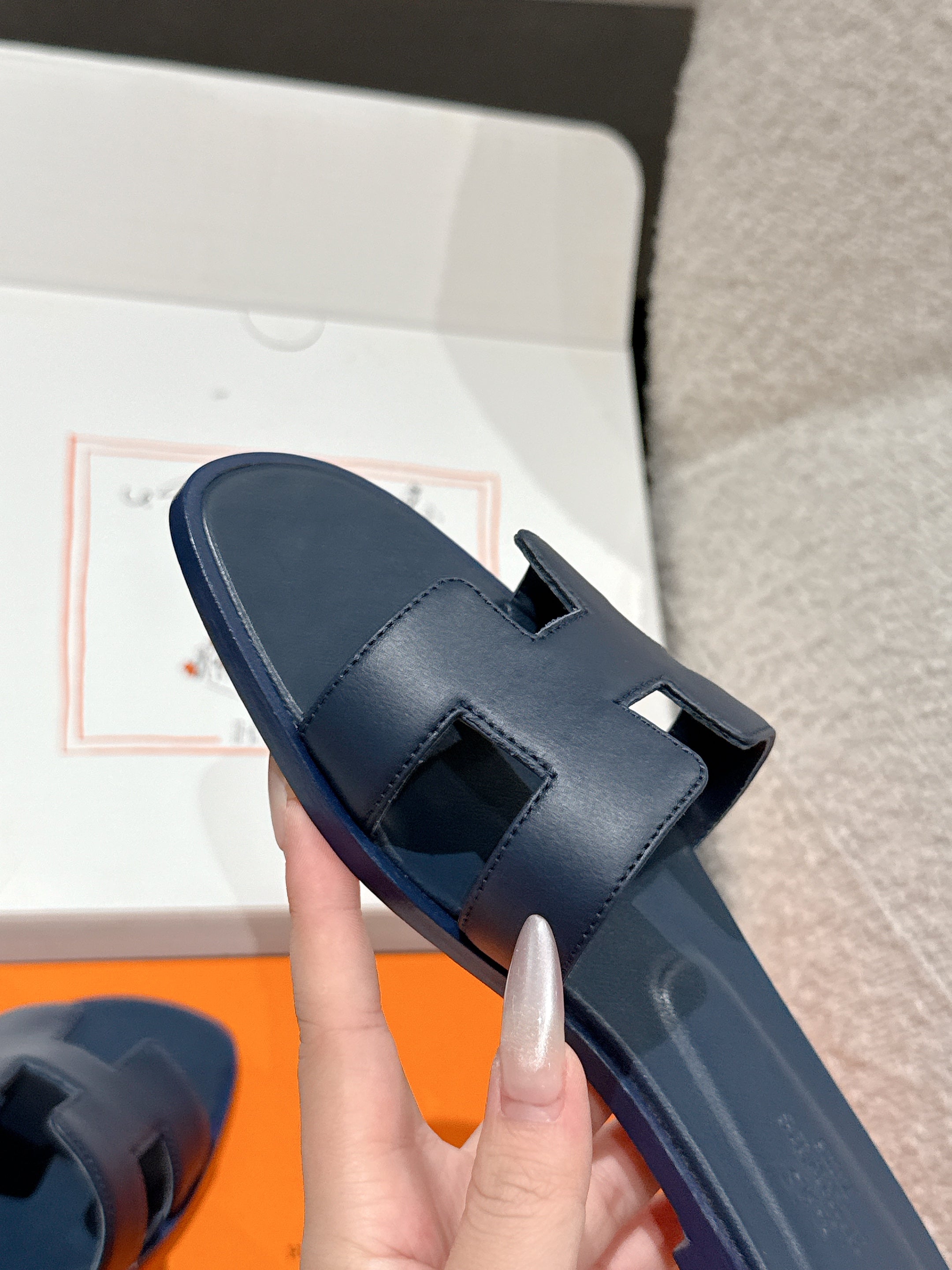 HM 25 Oran Sandal Dark Blue Calfskin