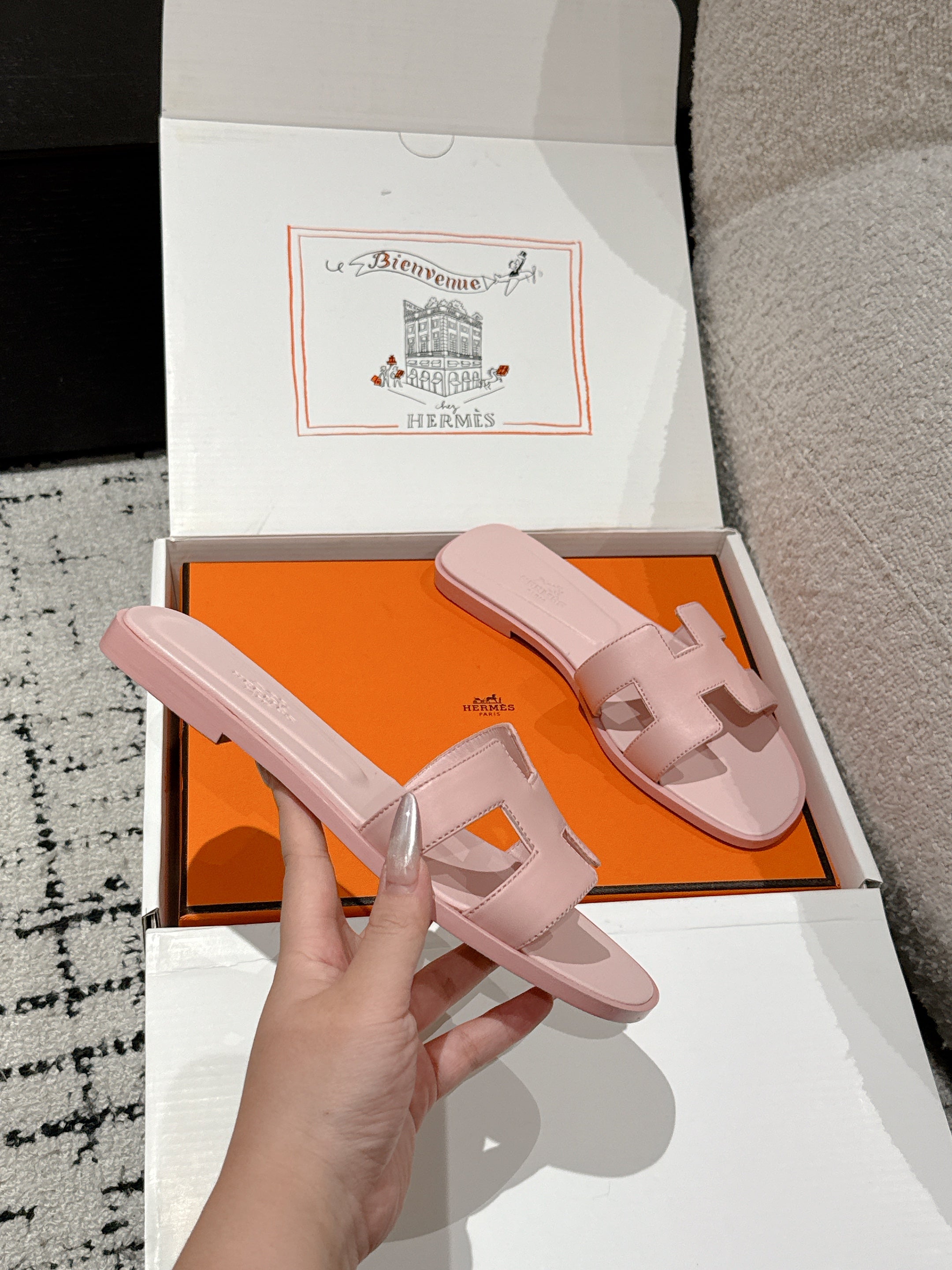 HM 25 Oran Sandal Pink Calfskin