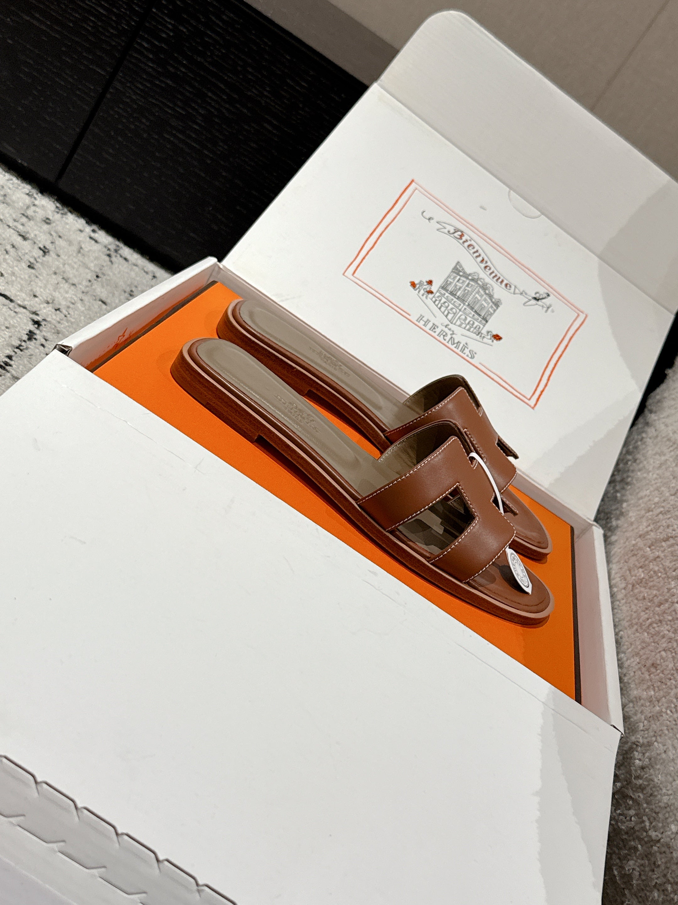 HM 25 Oran Sandal Dark Brown Etoupe Calfskin