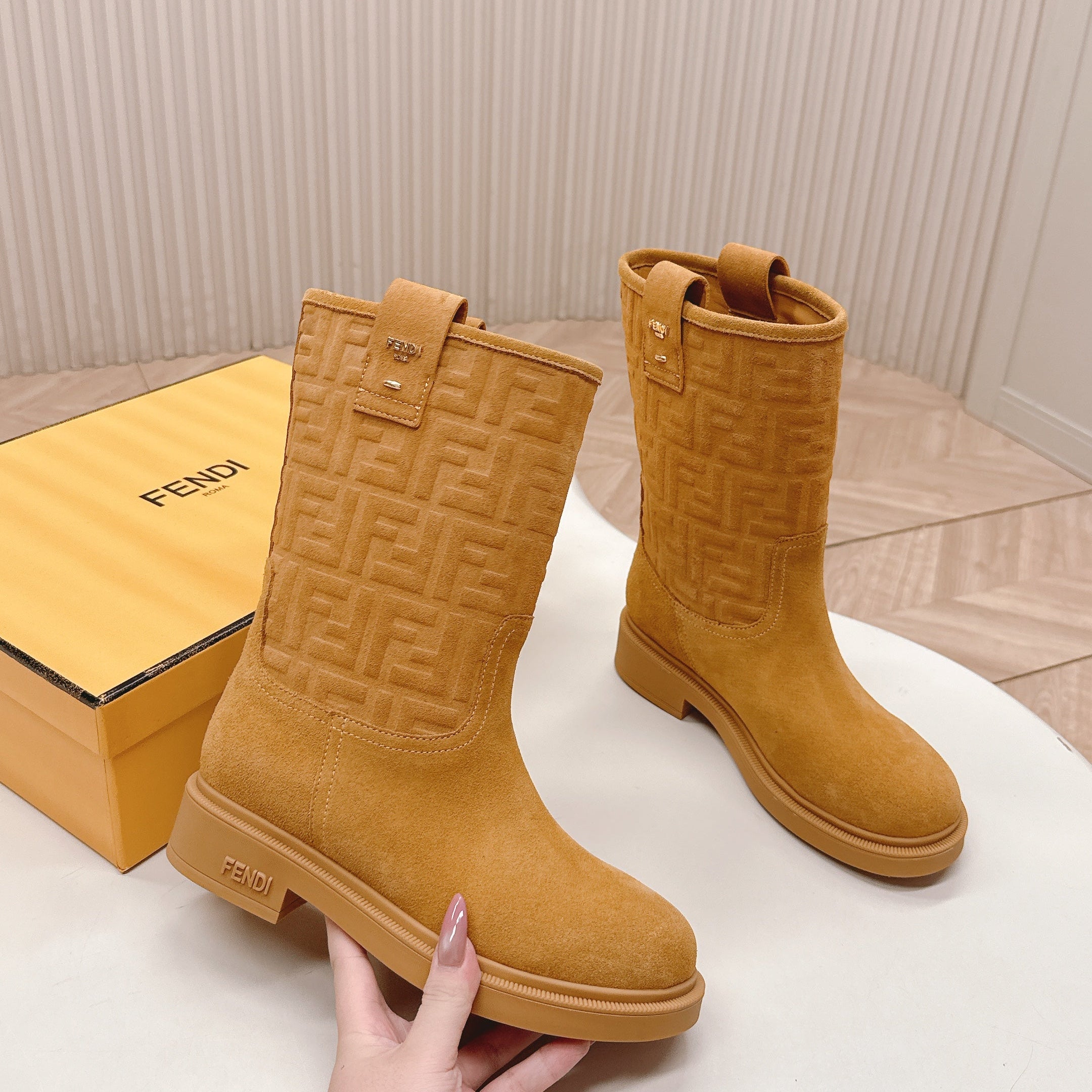 Fendi 25 short boots caramel yellow suede 500936