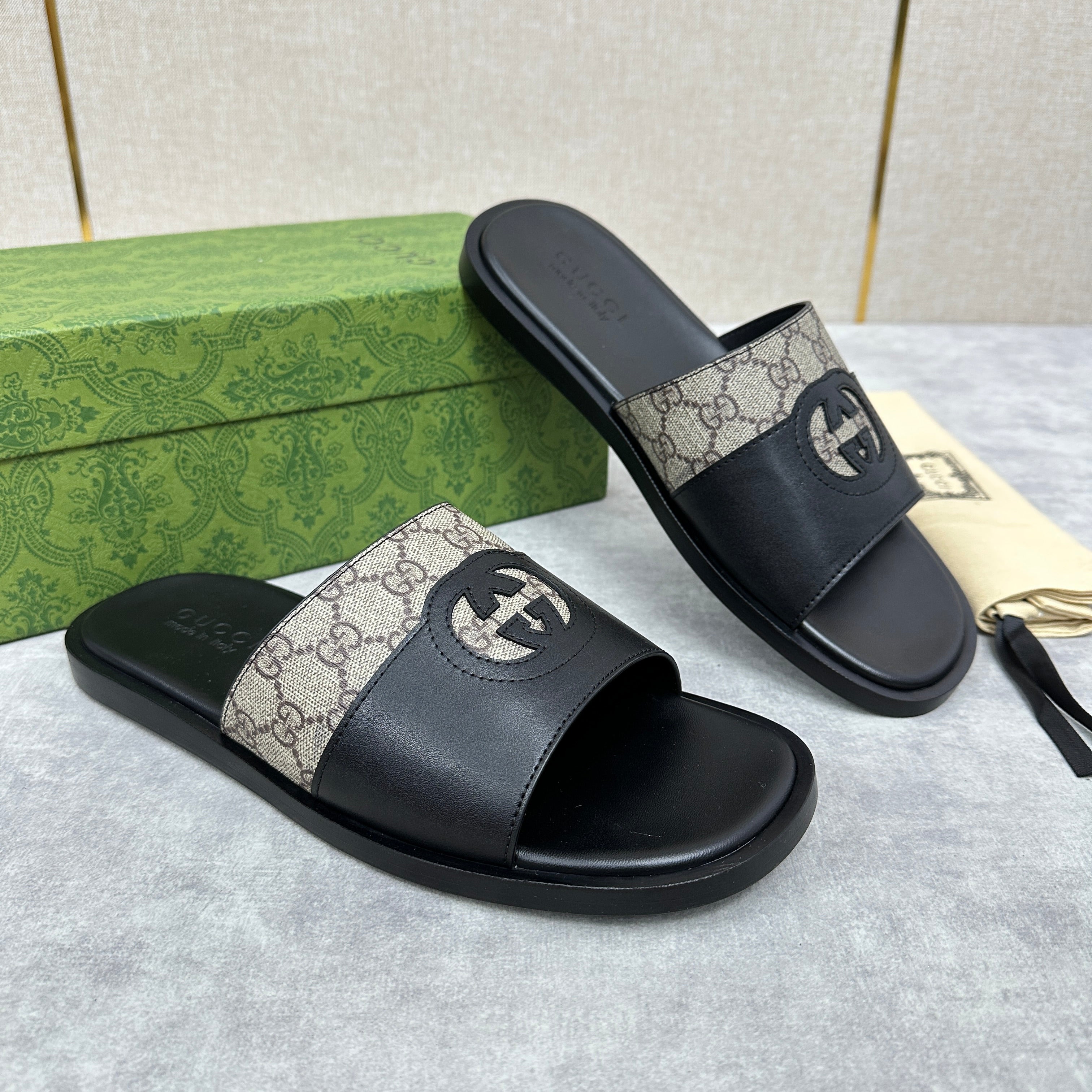 GG Men's Slide Black Brown Canvas Cowhide 542946