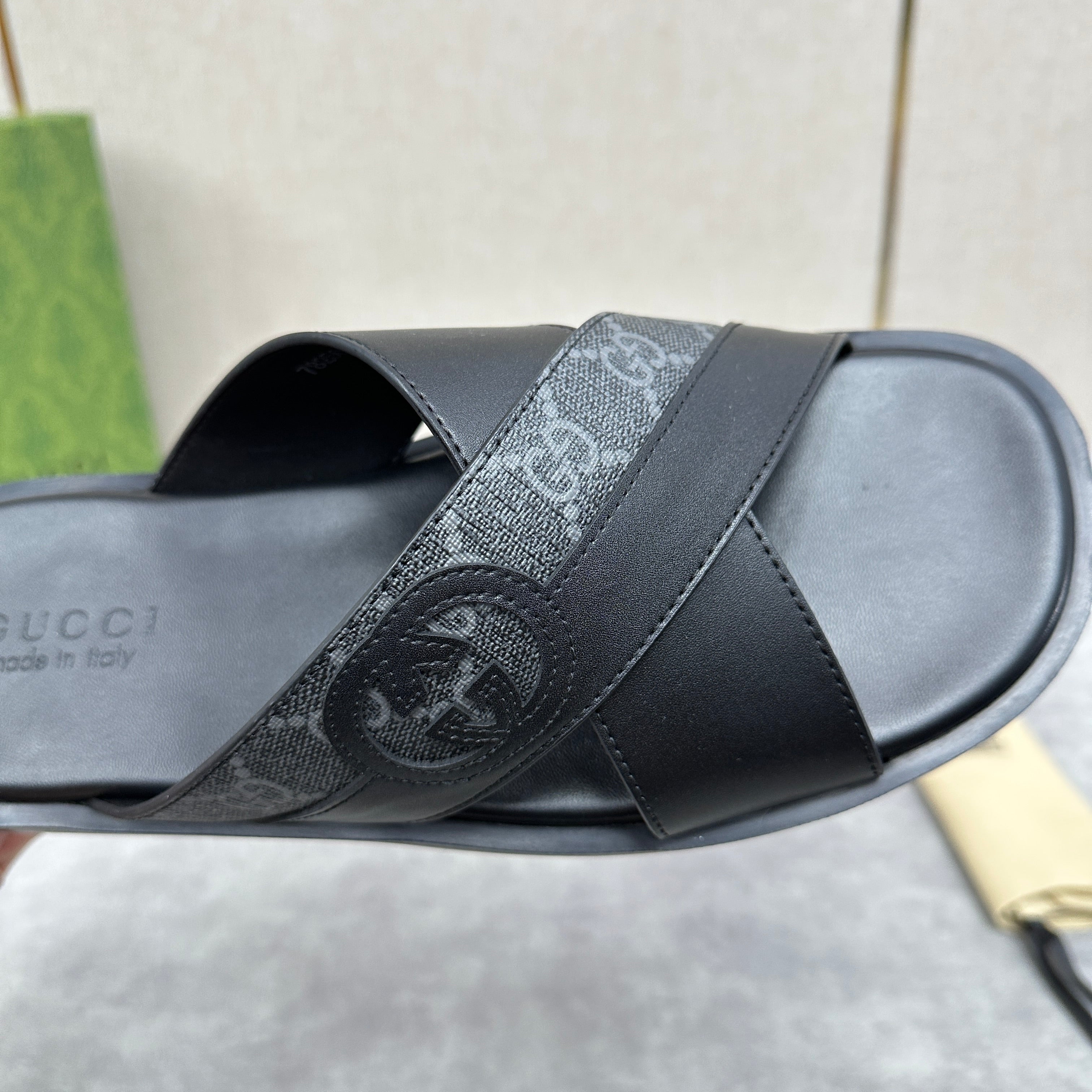 GG Men's Slide Black Canvas Cowhide 542949