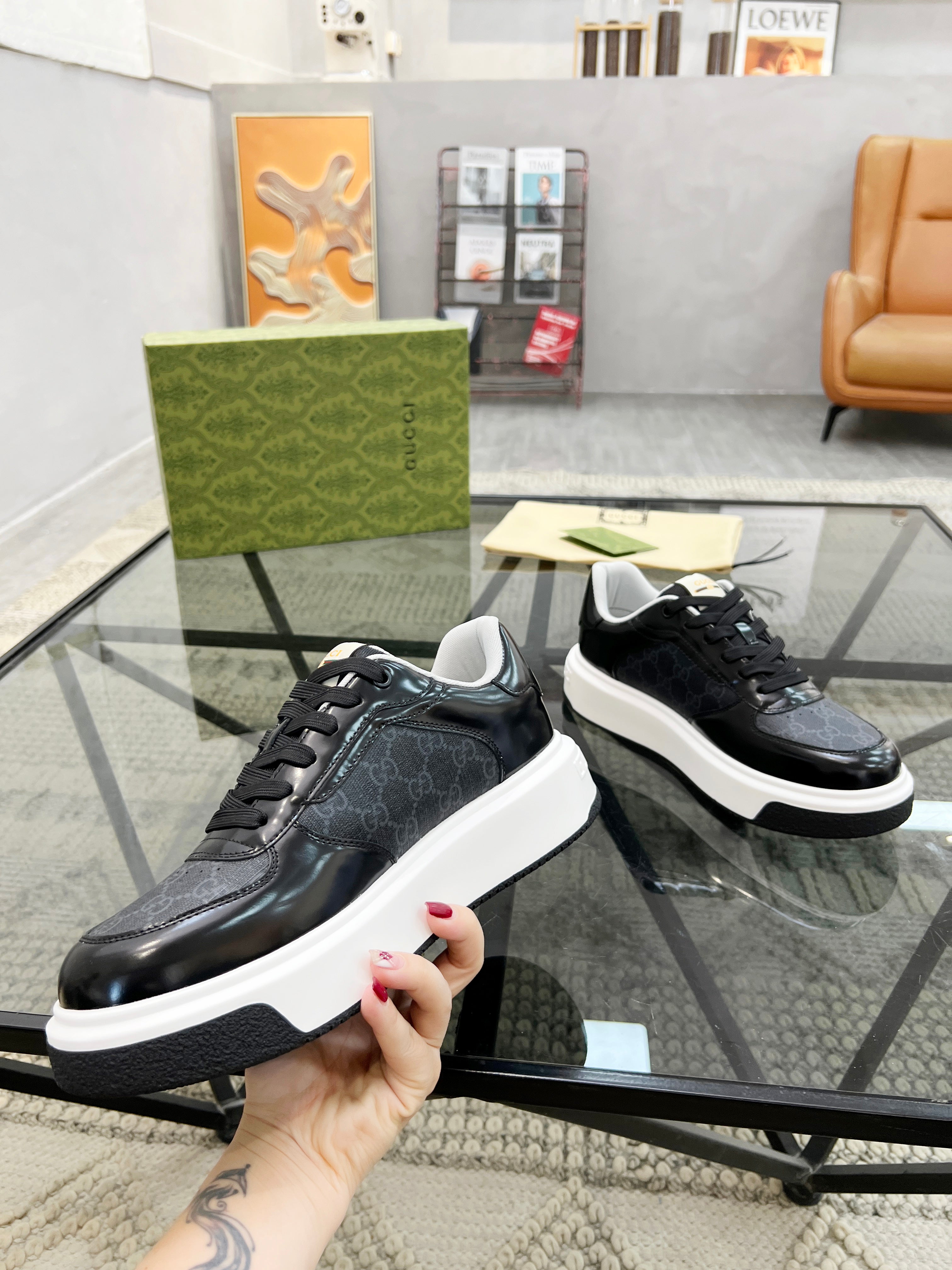 GG Men's Platform Sneaker Black Patent Leather 523472