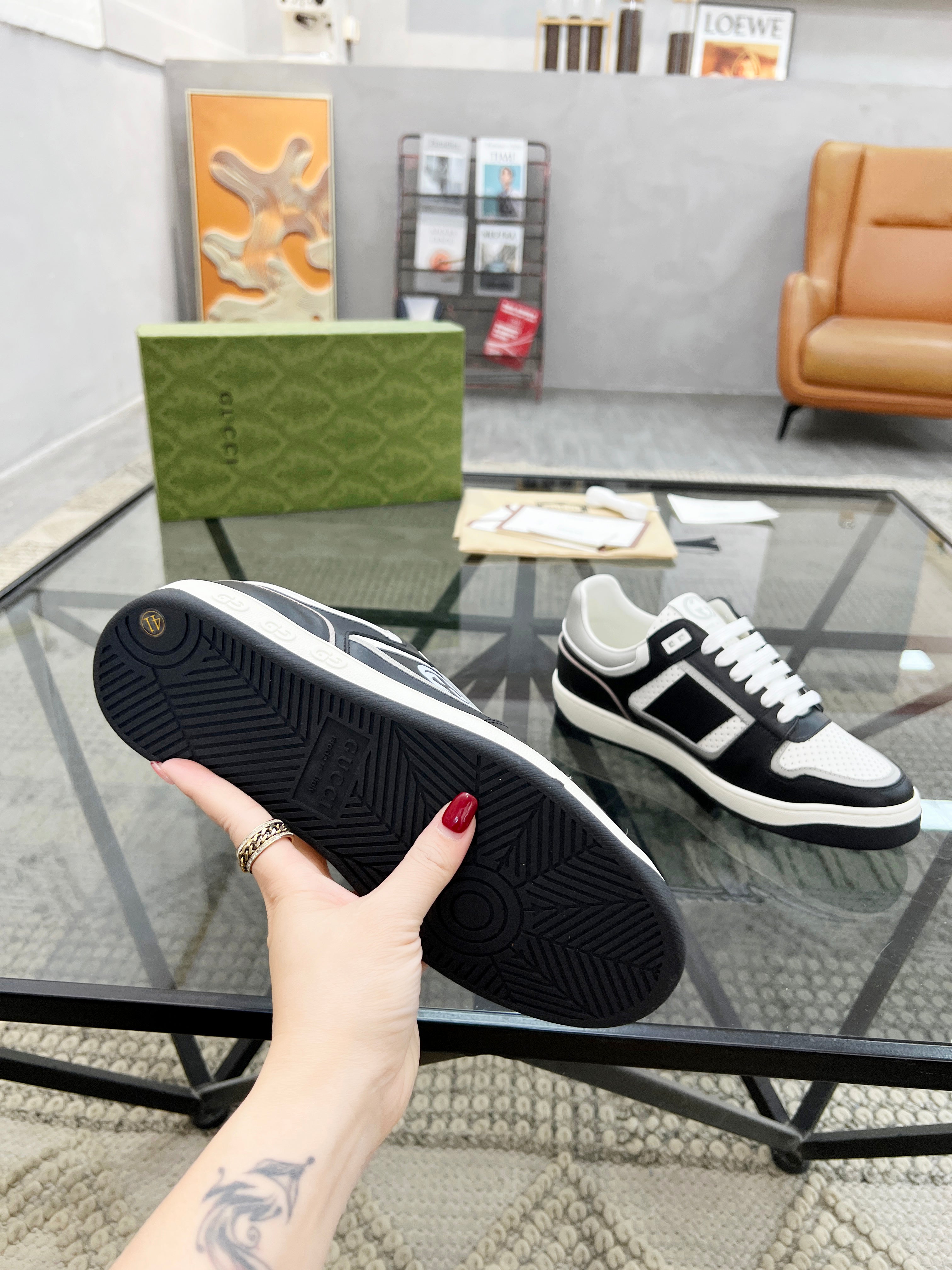 GG Men's Sneaker White Black Cowhide 525902