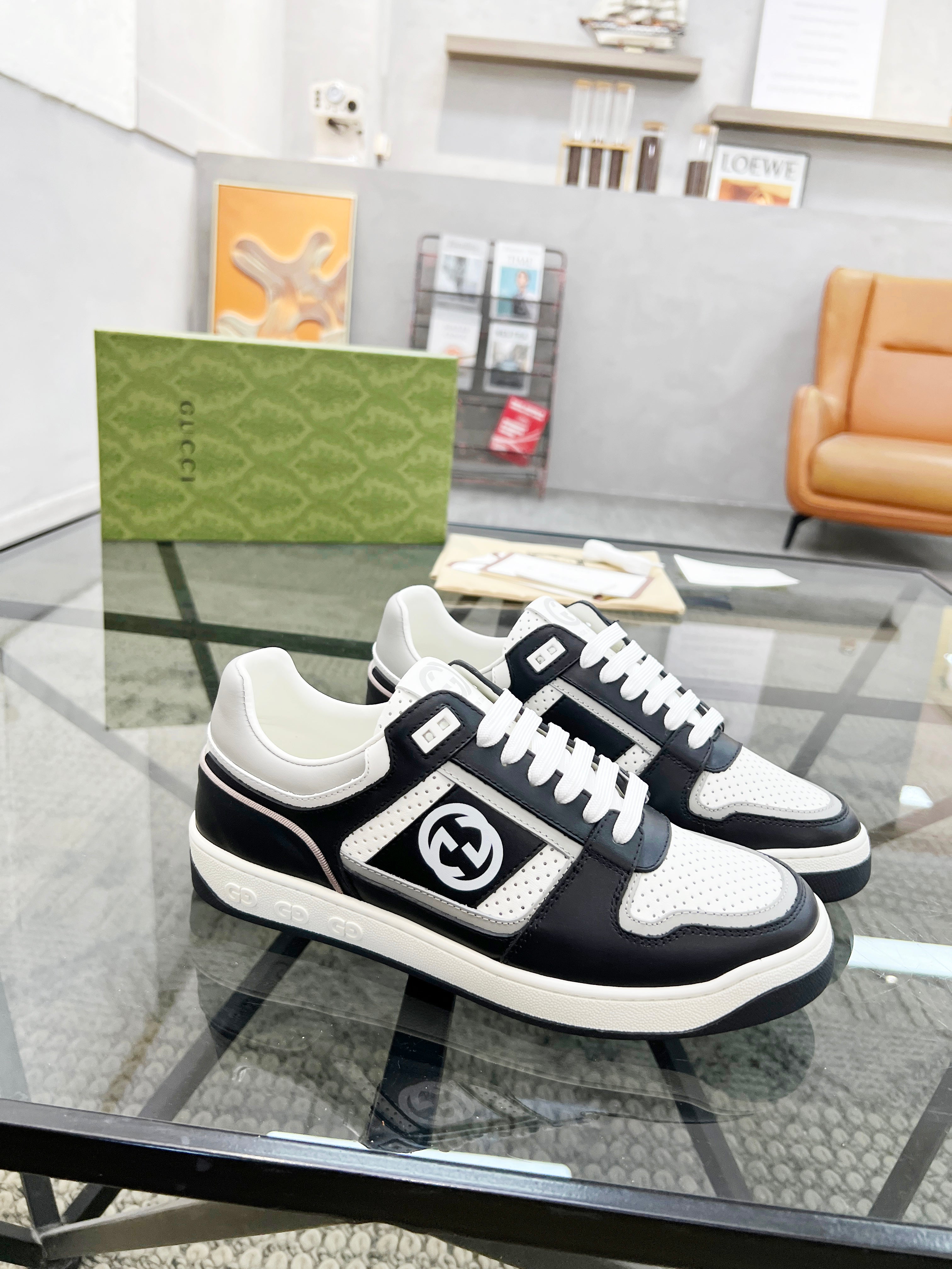 GG Men's Sneaker White Black Cowhide 525902