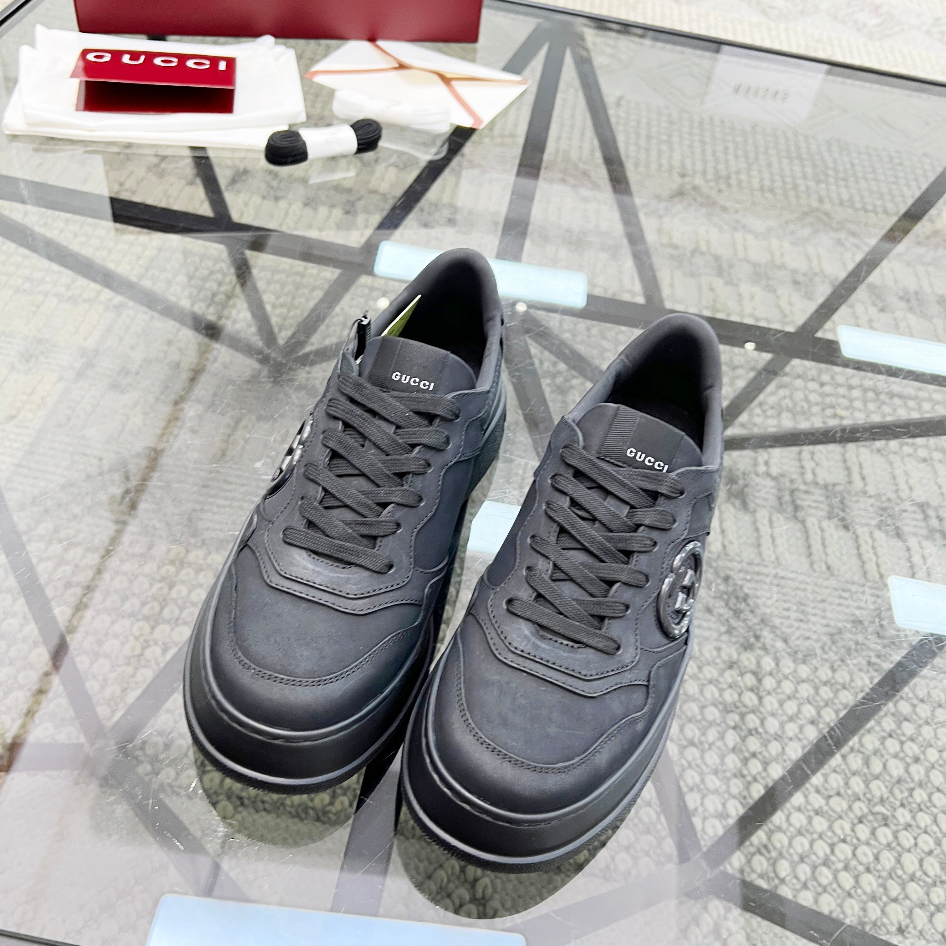 GG Men's Sneaker Black Cowhide 525914