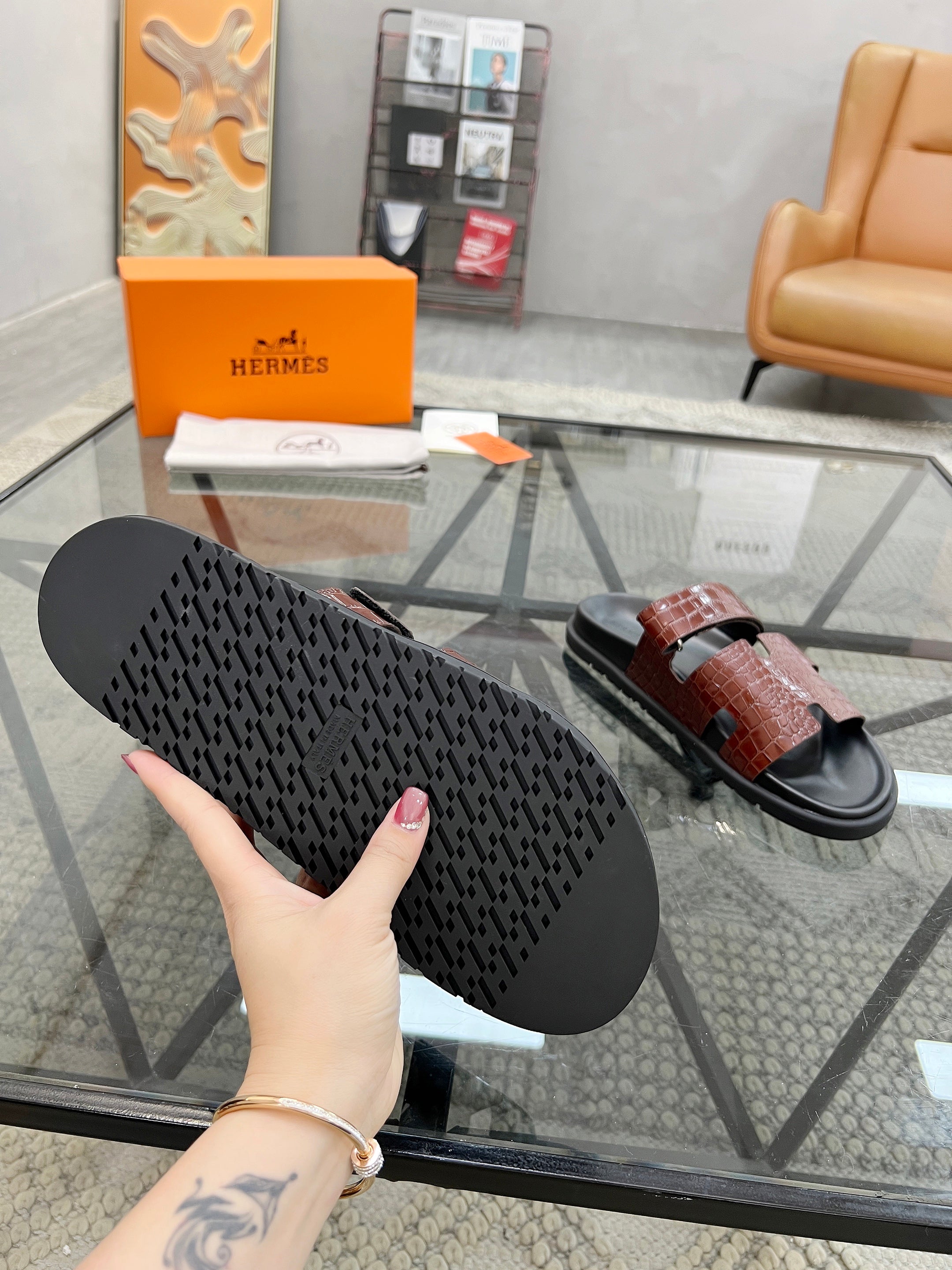 HM Men's Chypre Slide Red Cowhide 544582