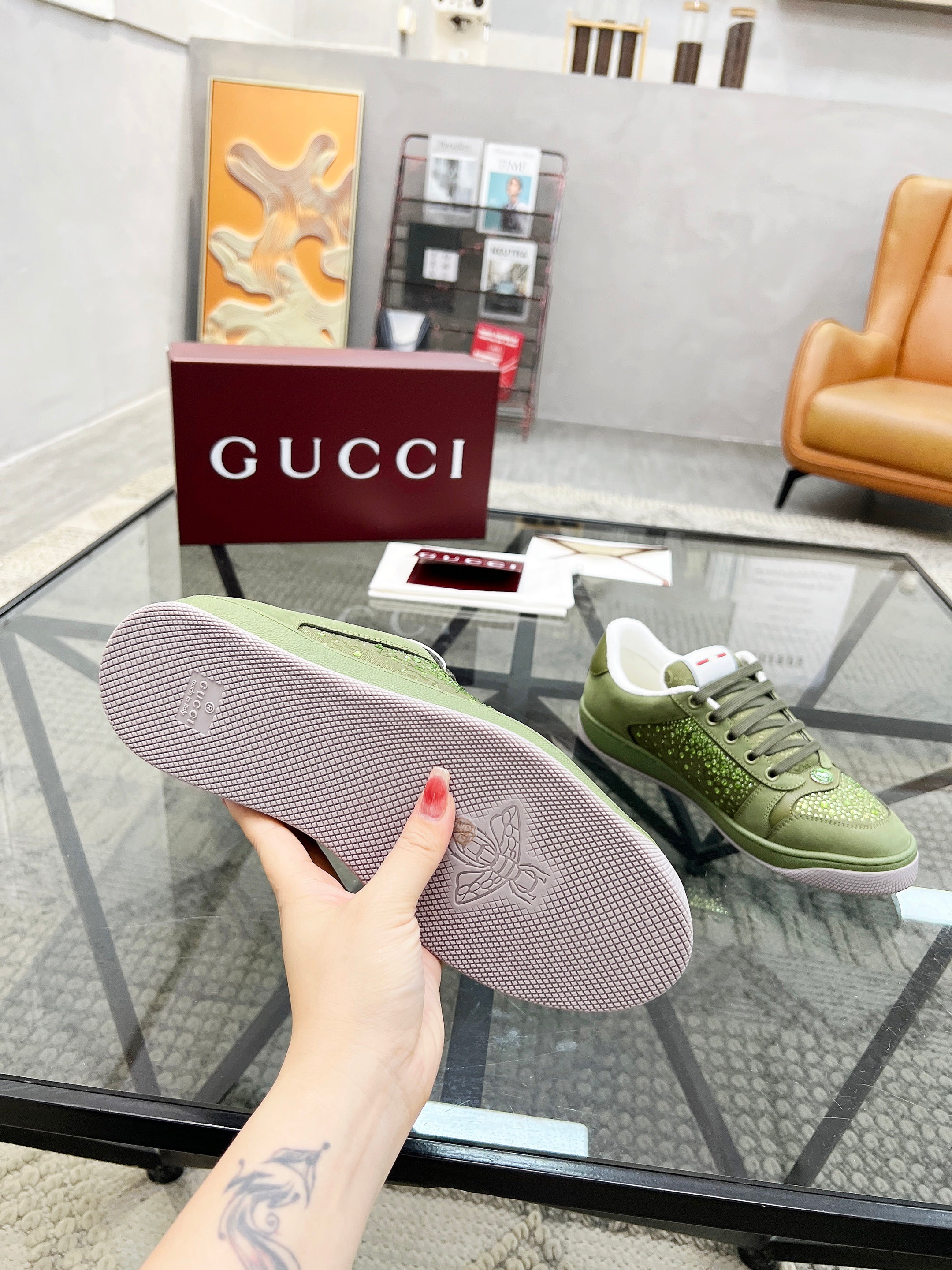 GG Men's Screener Sneaker Green Diamond Cowhide 559029