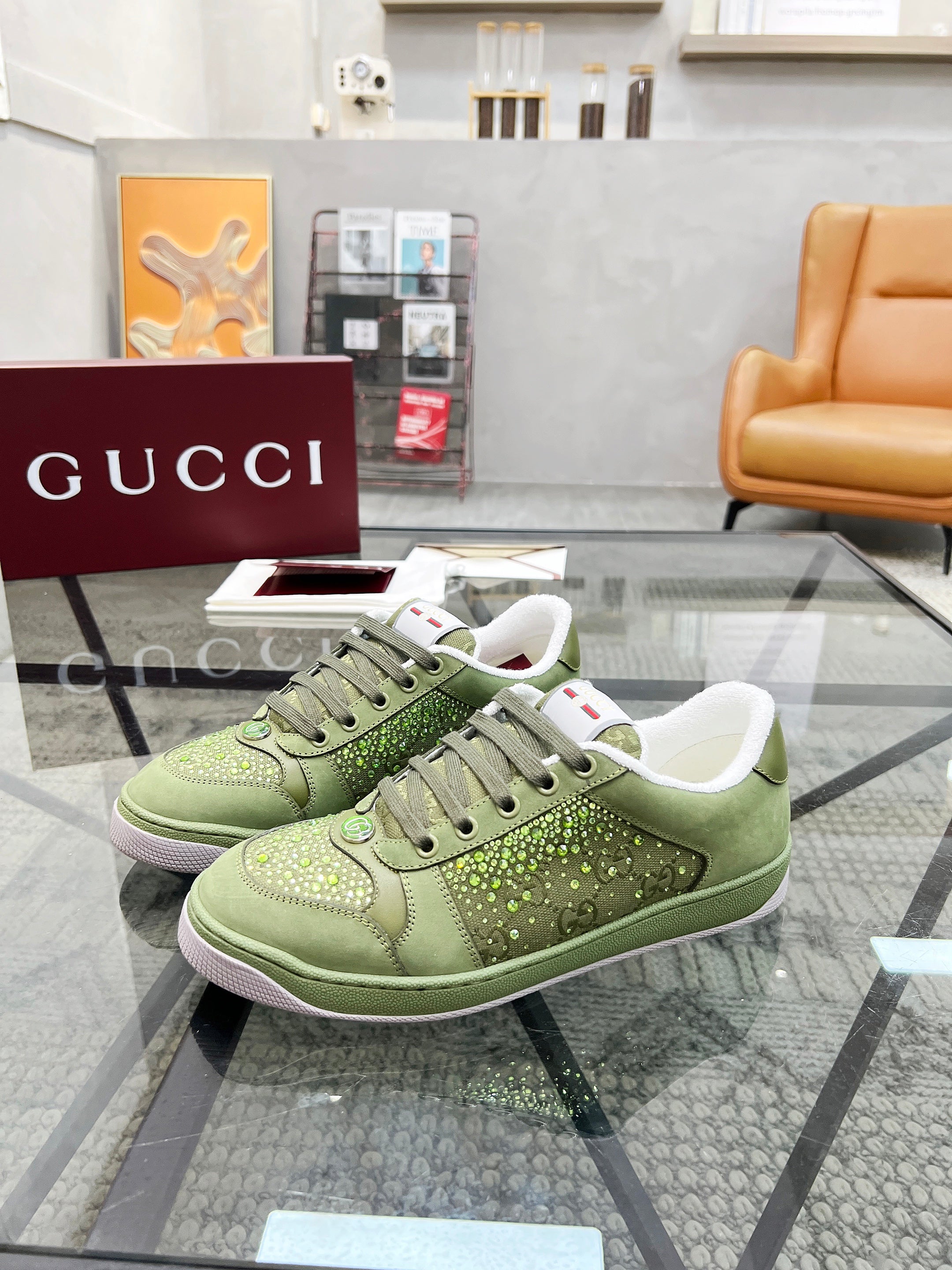 GG Men's Screener Sneaker Green Diamond Cowhide 559029