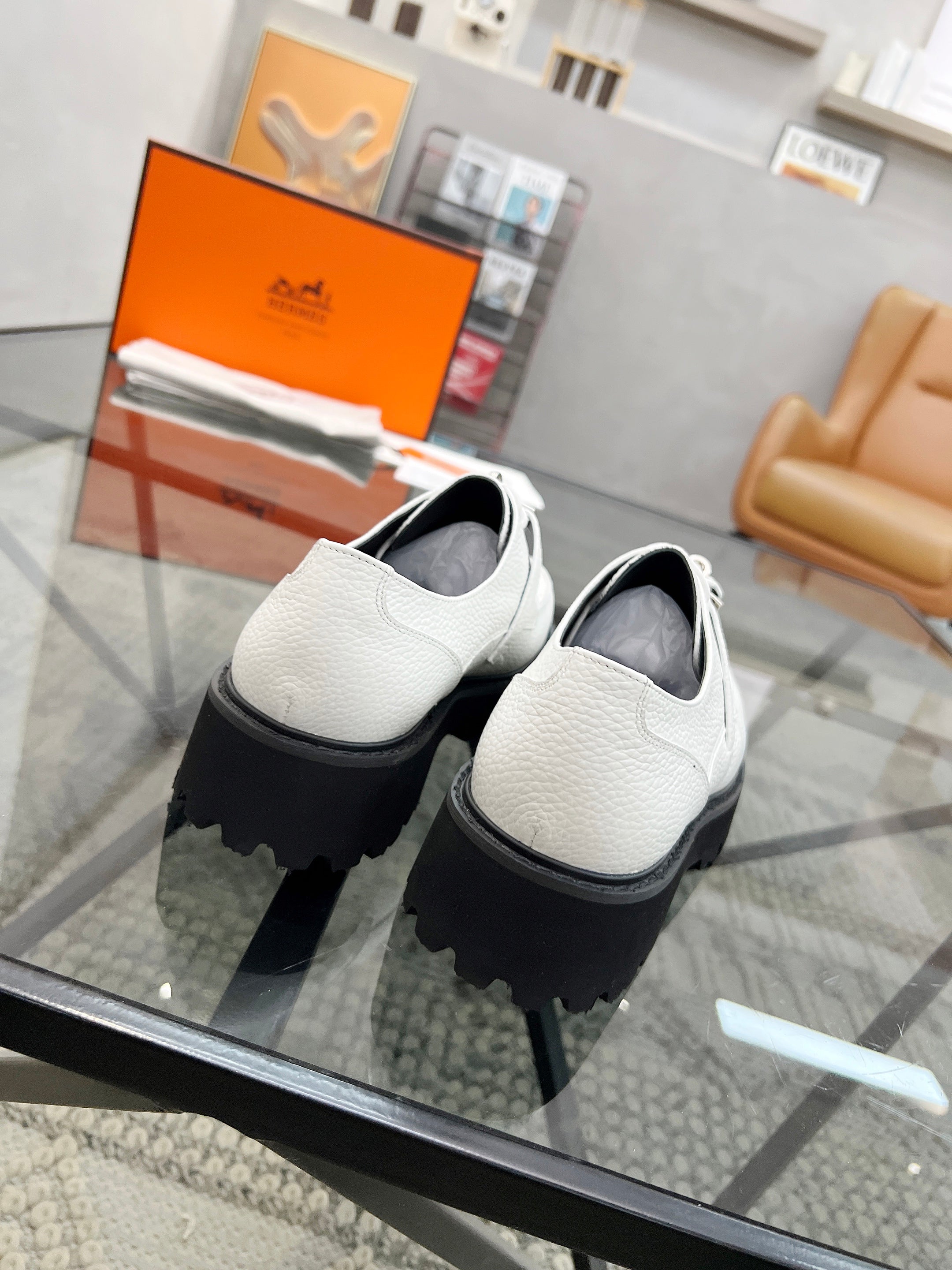 HM Men's First oxford Loafer White Cowhide 590525