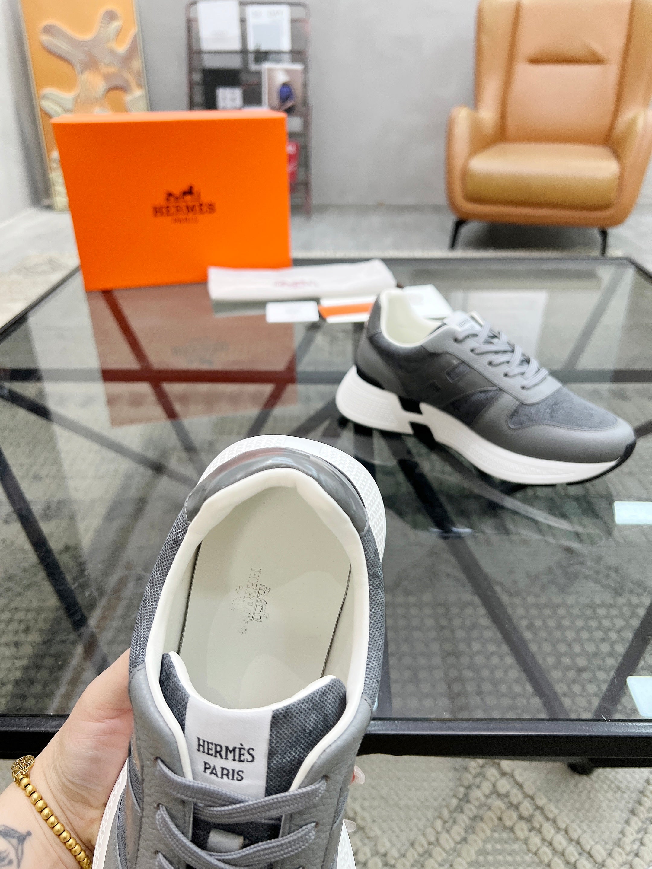 HM Men's Sneaker Grey Cowhide Fabric 603854