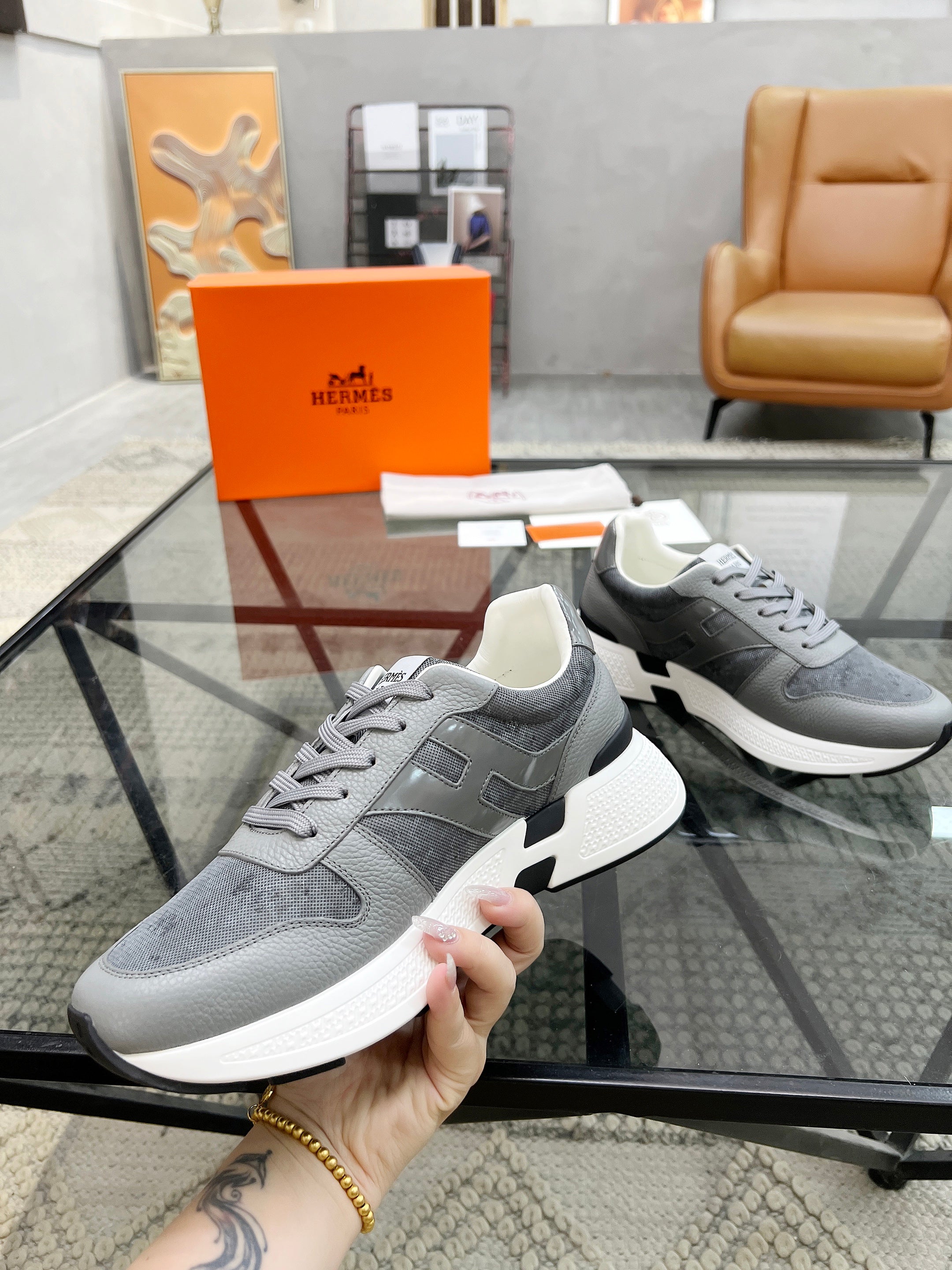 HM Men's Sneaker Grey Cowhide Fabric 603854