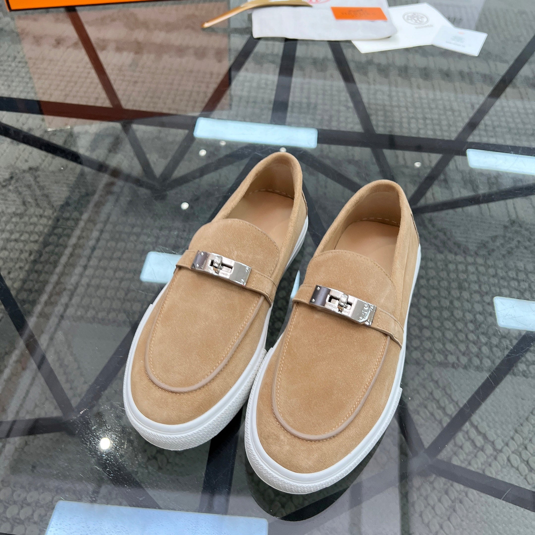 HM Men's Loafers Beige Suede 621424