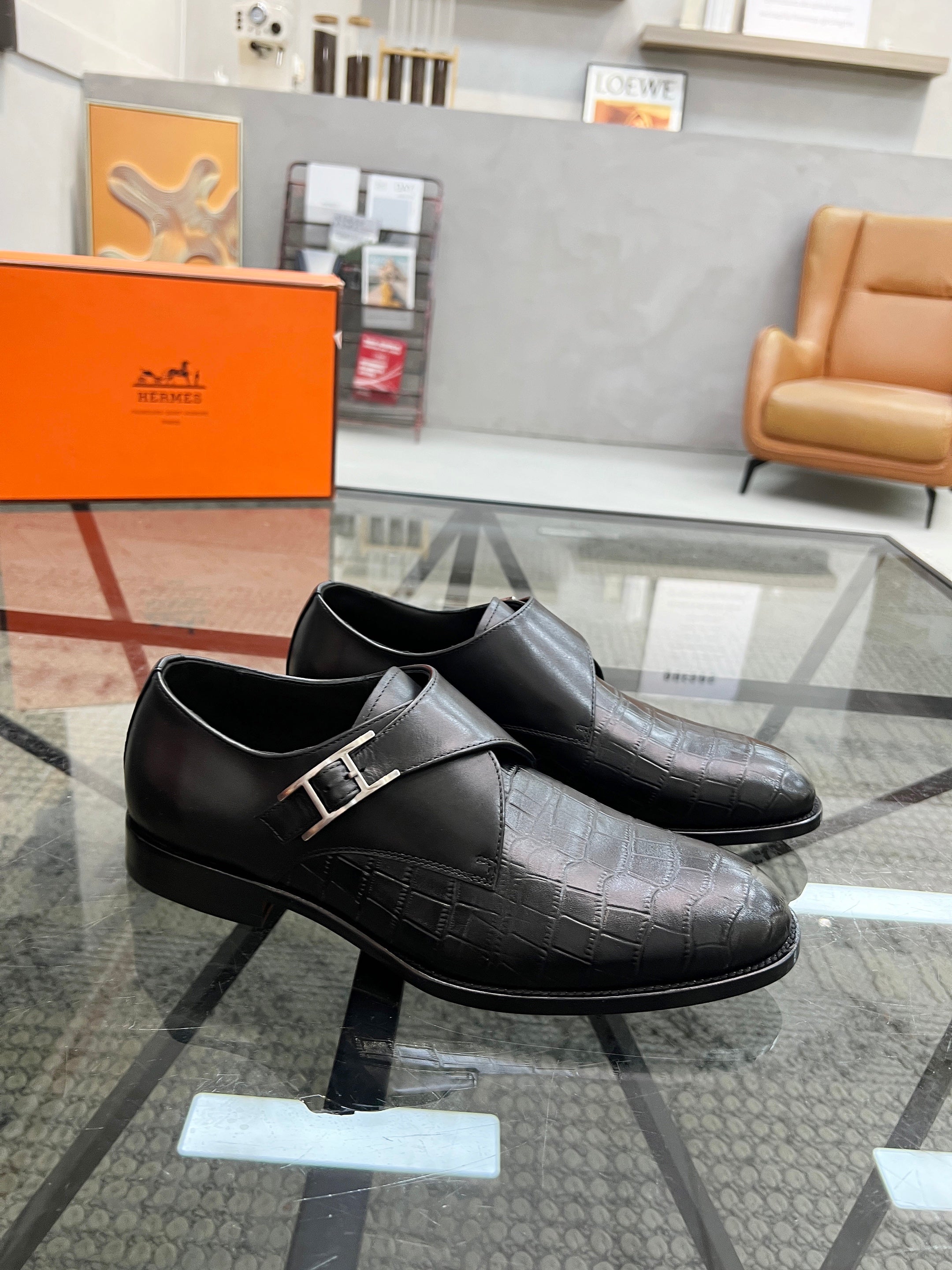 HM Men's Loafer Embossed Black Cowhide 638516