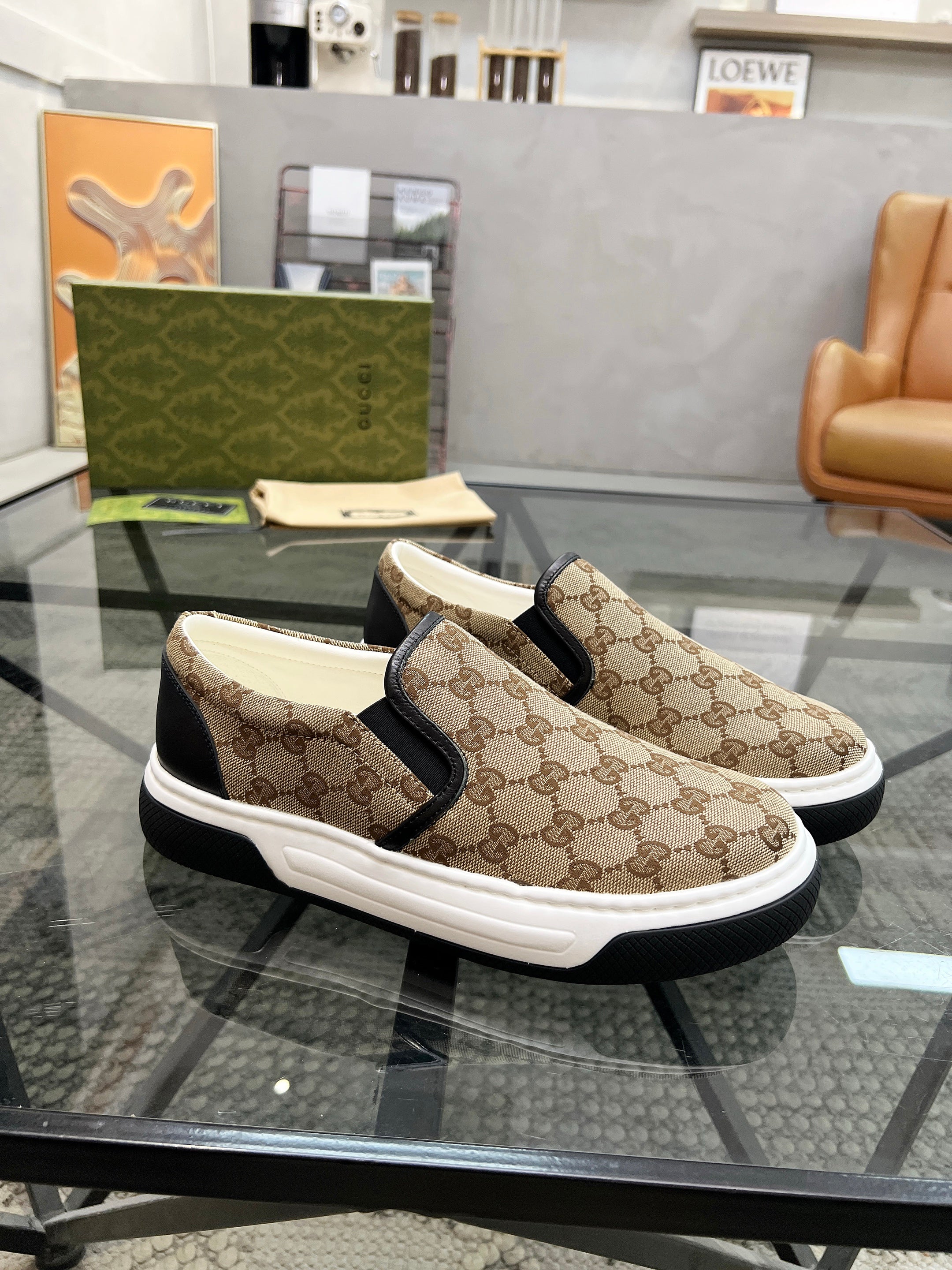 GG Men's Slip on Loafer Brown Printed Fabric 721584