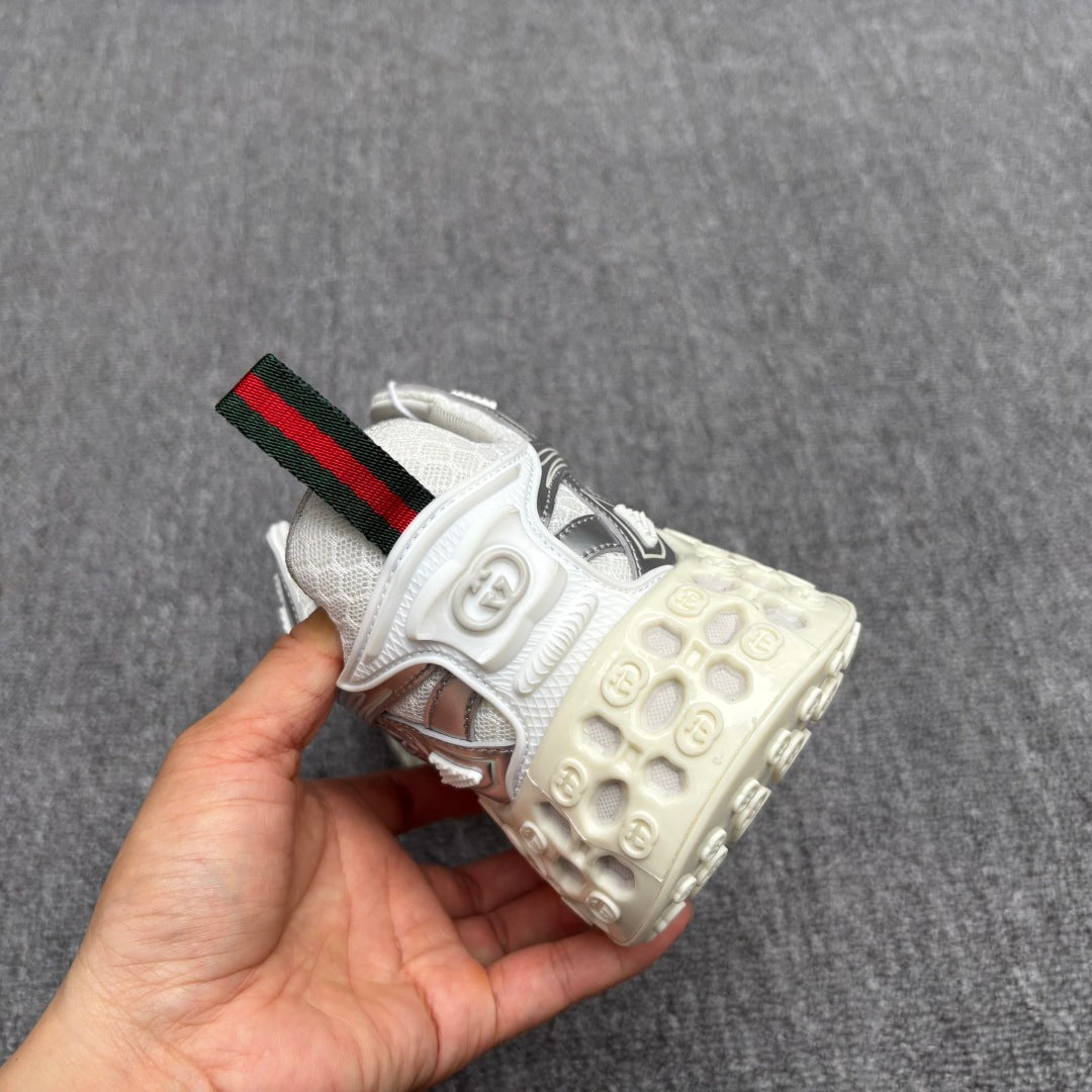 GG Men's 25 Cub3d Sneaker Silver Mesh 721094